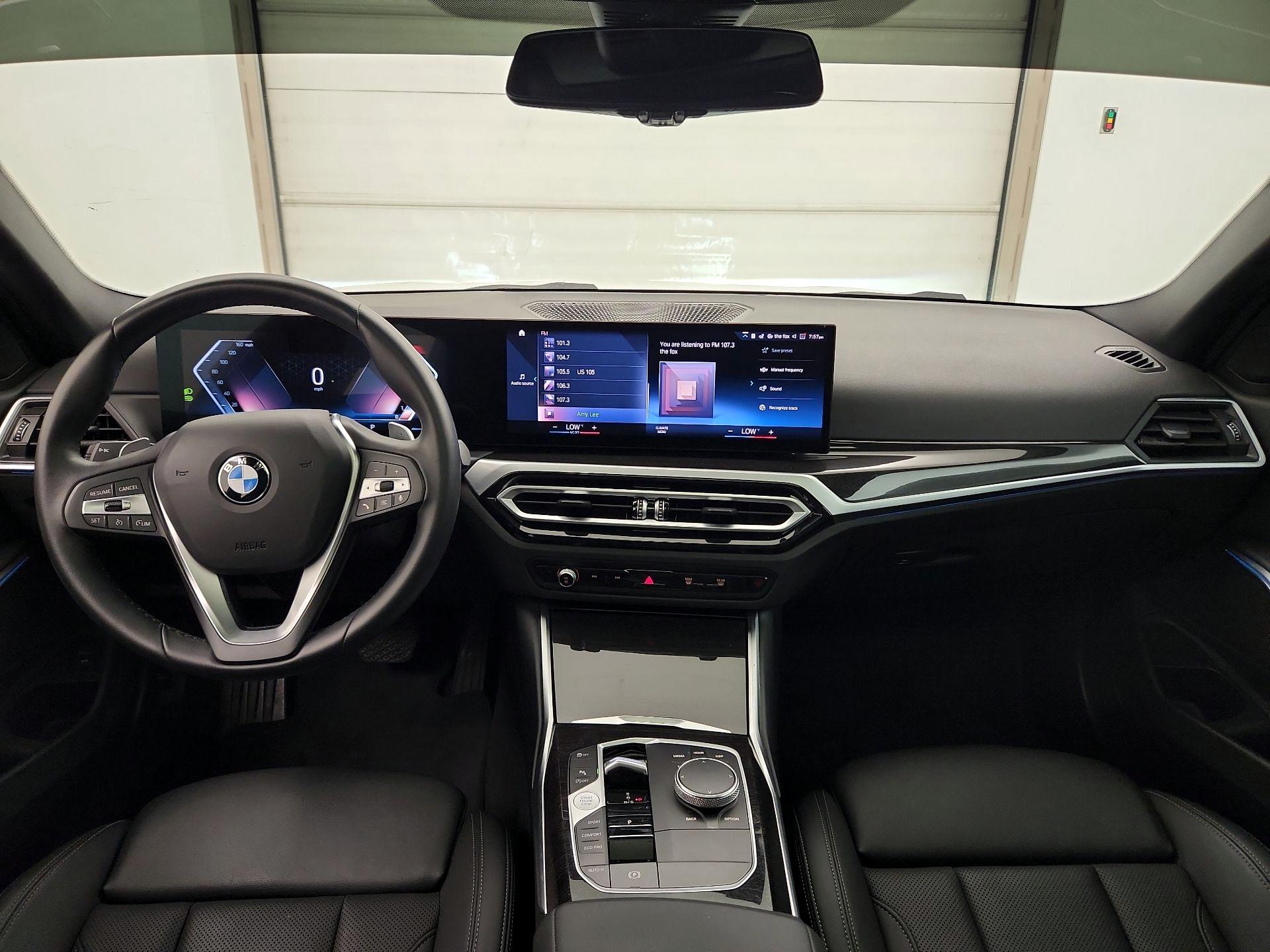 Thumbnail: 2024 BMW 3 Series - 9