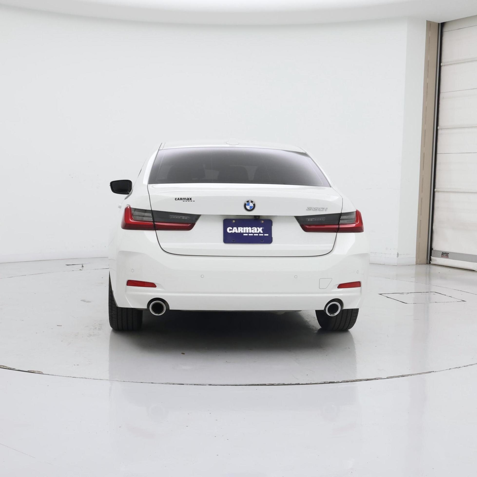 Thumbnail: 2024 BMW 3 Series - 6