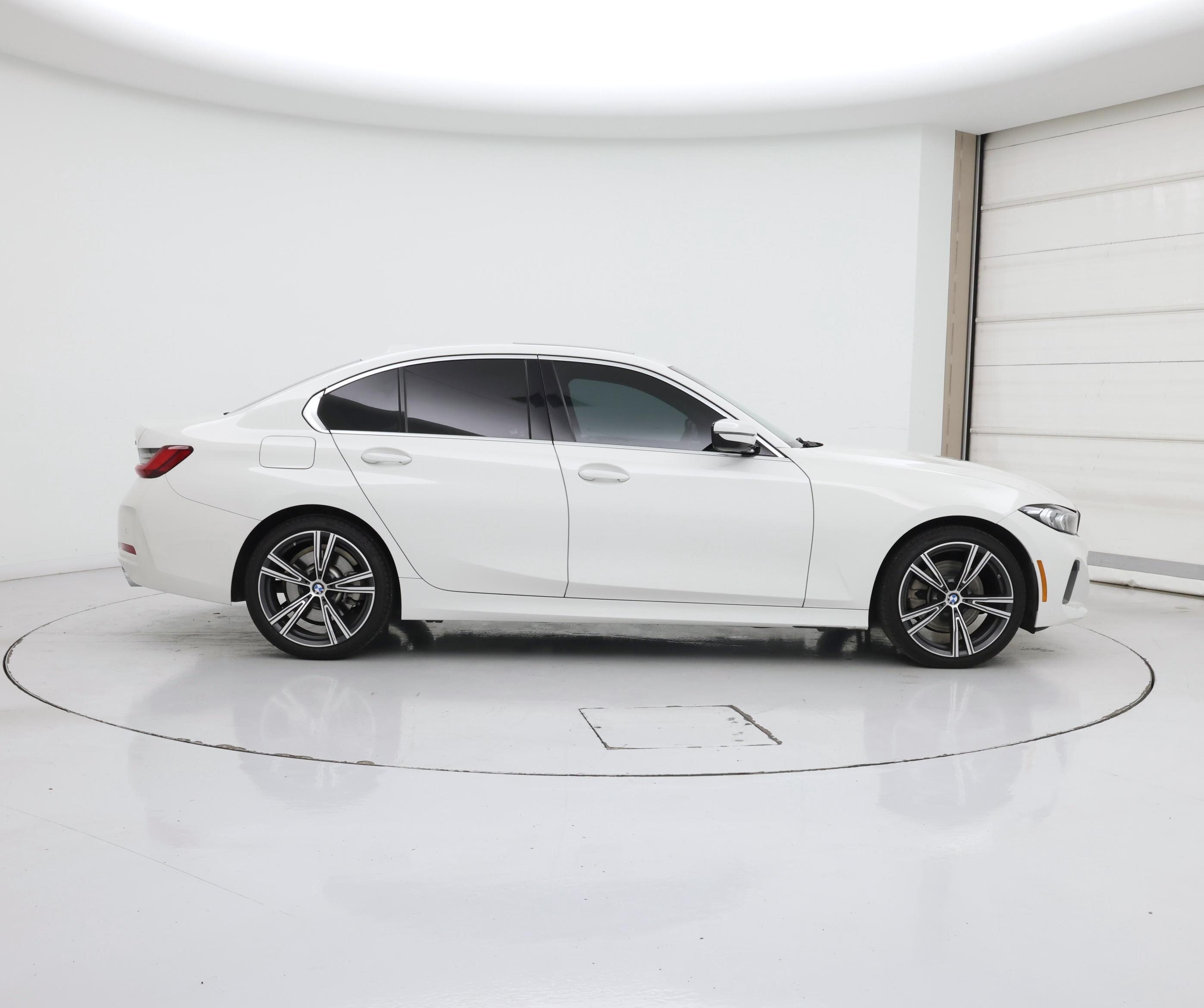 Thumbnail: 2024 BMW 3 Series - 7