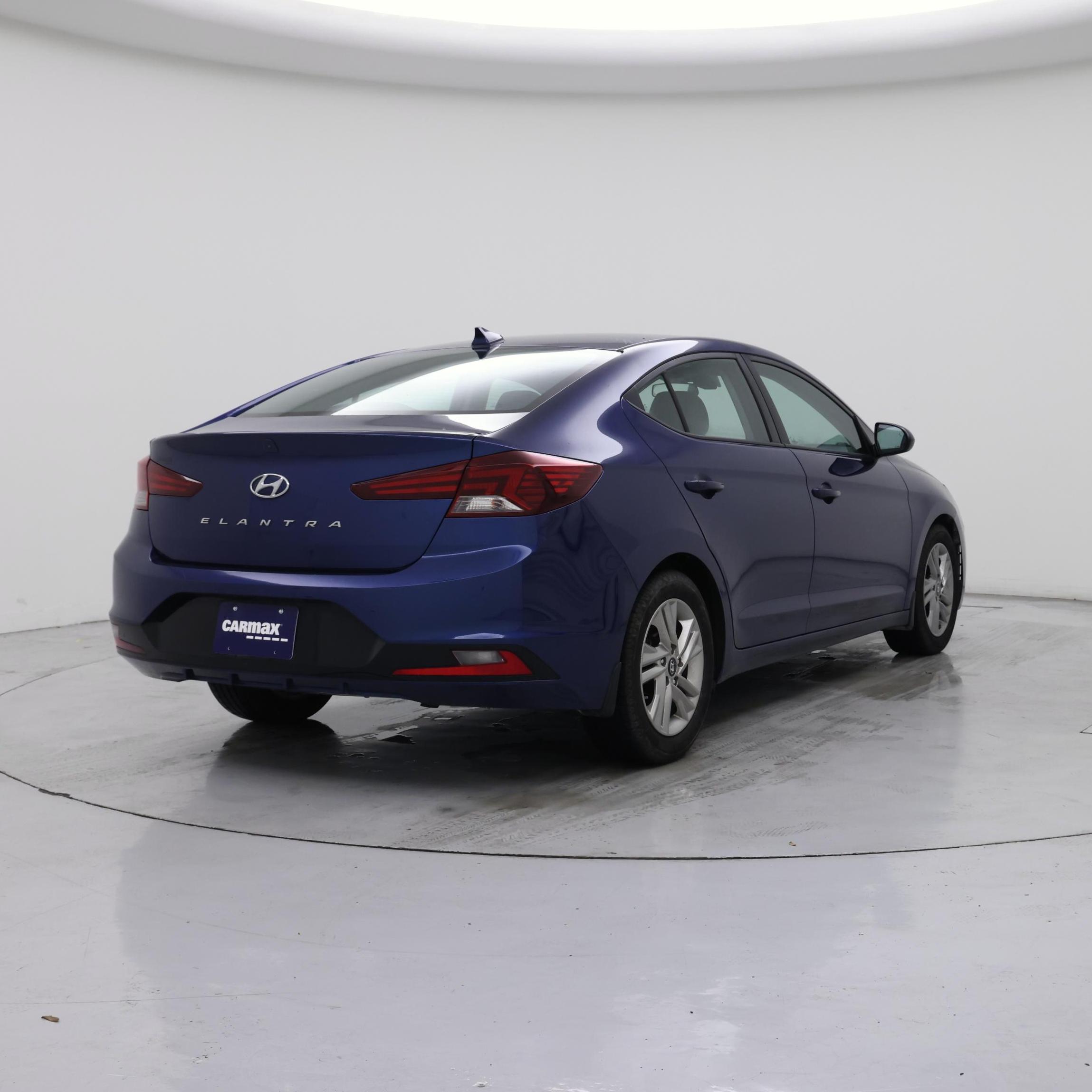 Thumbnail: 2020 Hyundai Elantra - 8