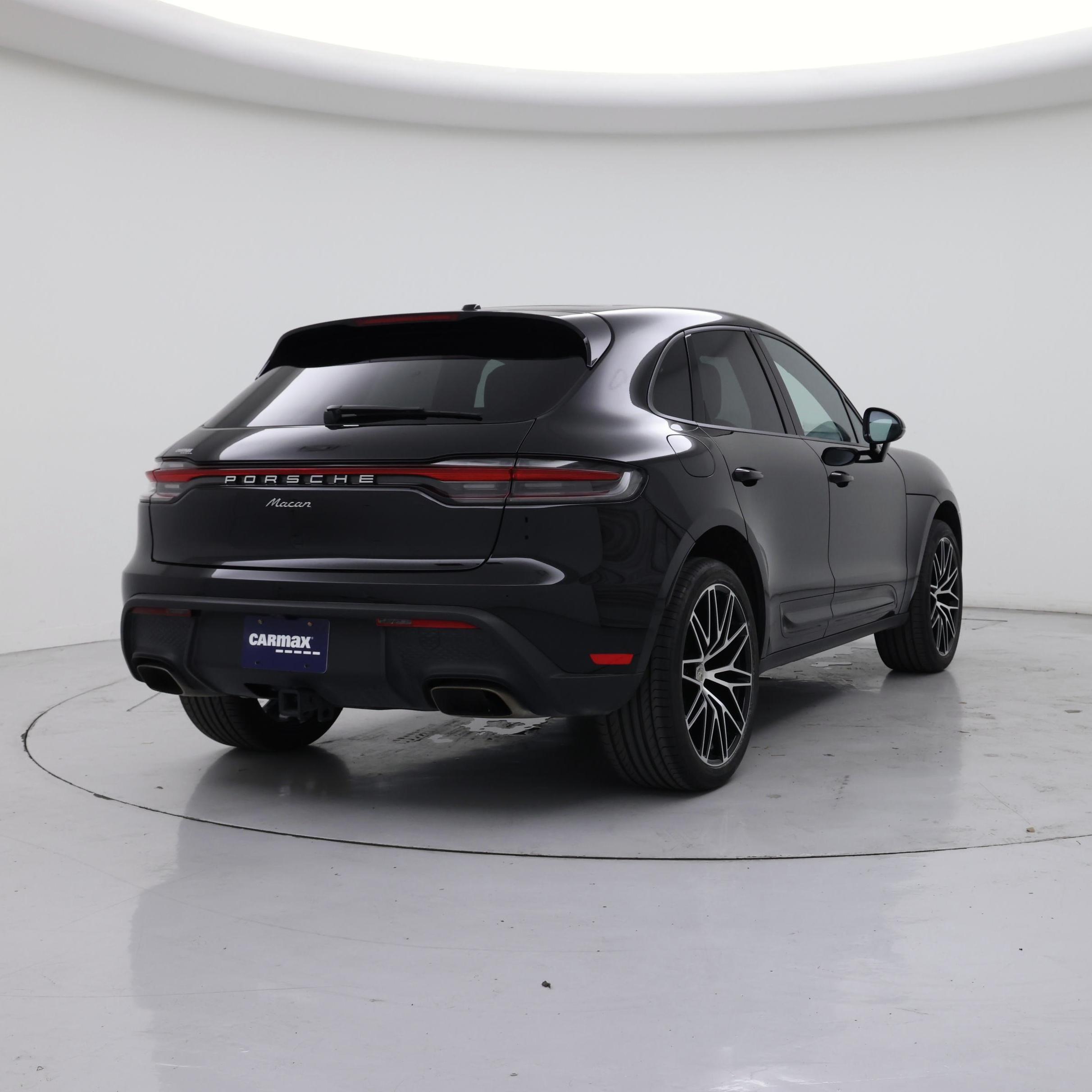 Thumbnail: 2024 Porsche Macan - 8
