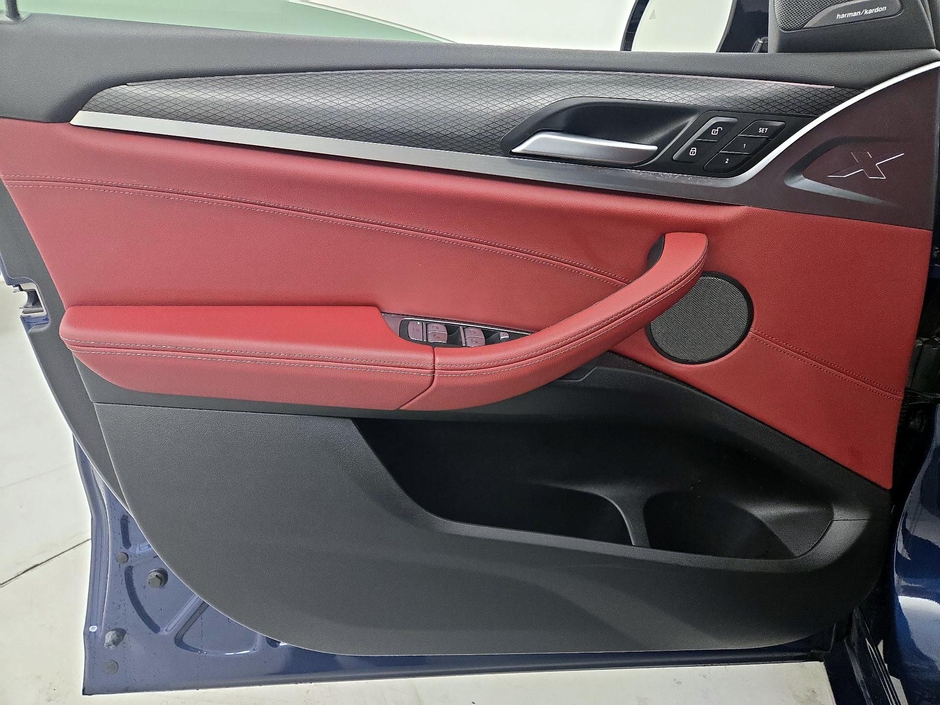 Thumbnail: 2023 BMW X4 - 12