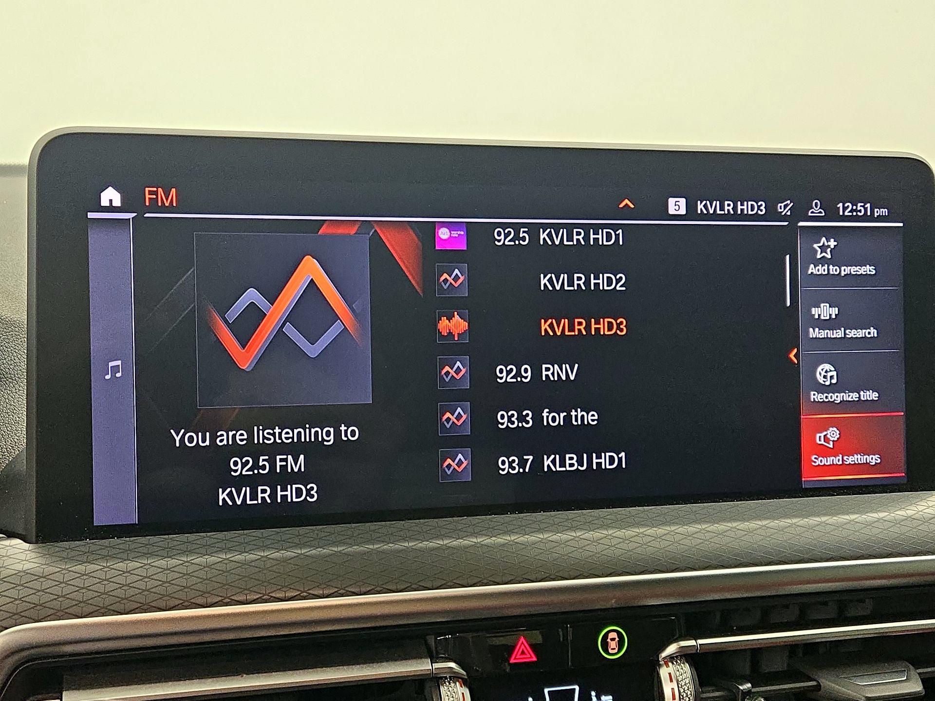 Thumbnail: 2023 BMW X4 - 16