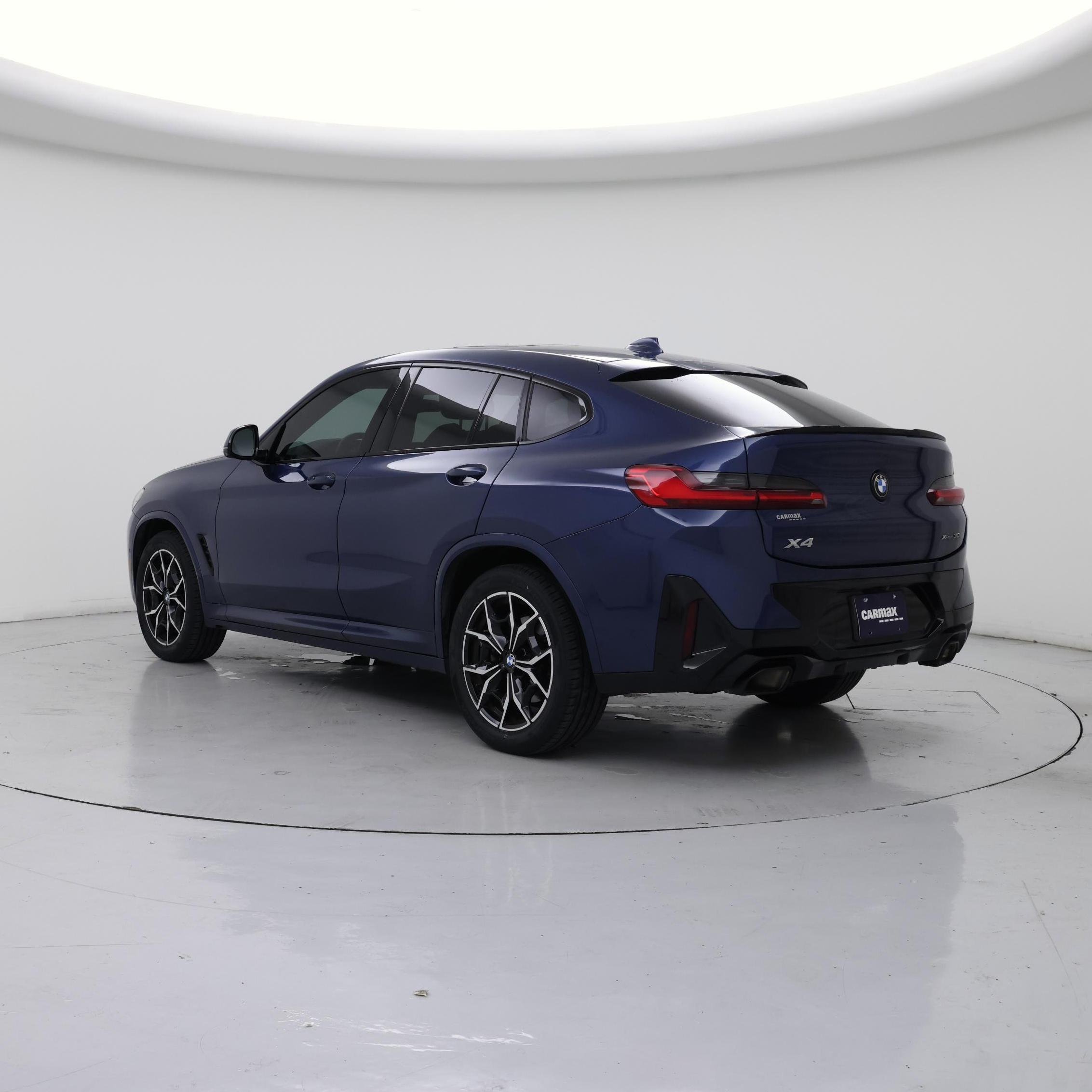 Thumbnail: 2023 BMW X4 - 2