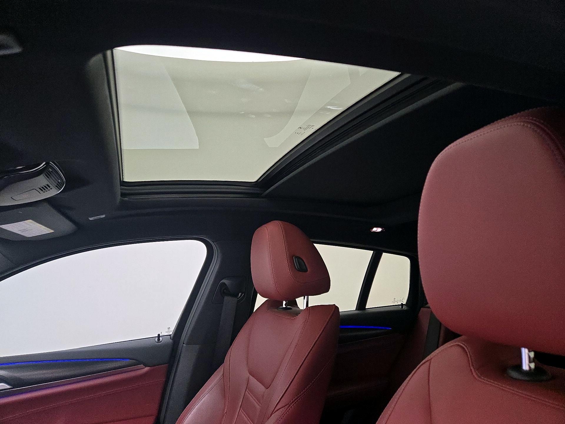 Thumbnail: 2023 BMW X4 - 20