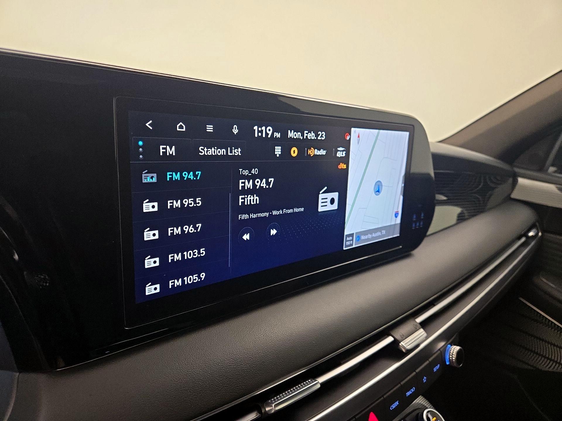 Thumbnail: 2023 Hyundai Palisade - 16