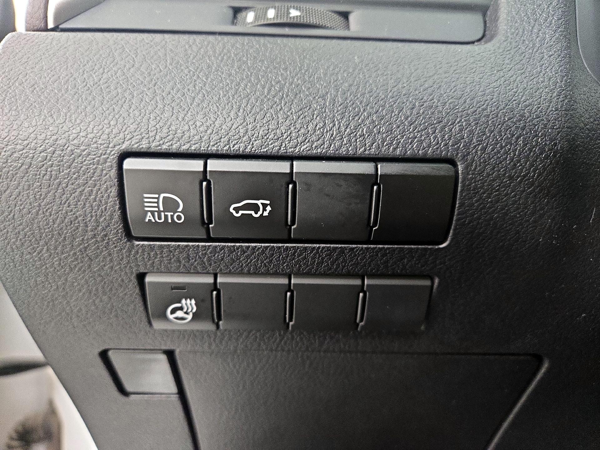 Thumbnail: 2017 Lexus RX - 13