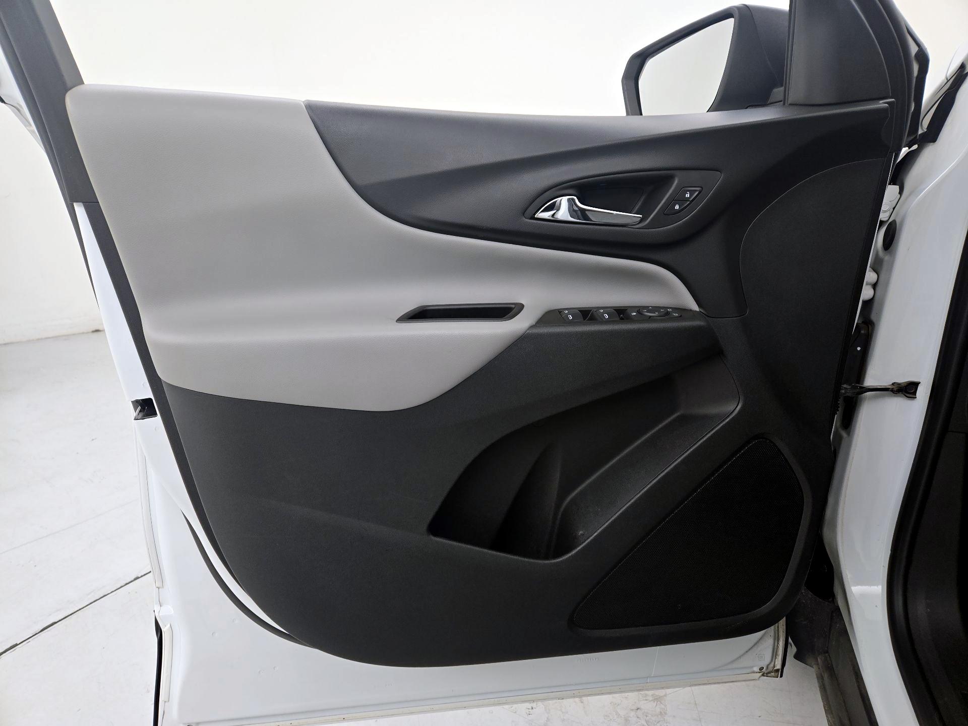 Thumbnail: 2021 Chevrolet Equinox - 12