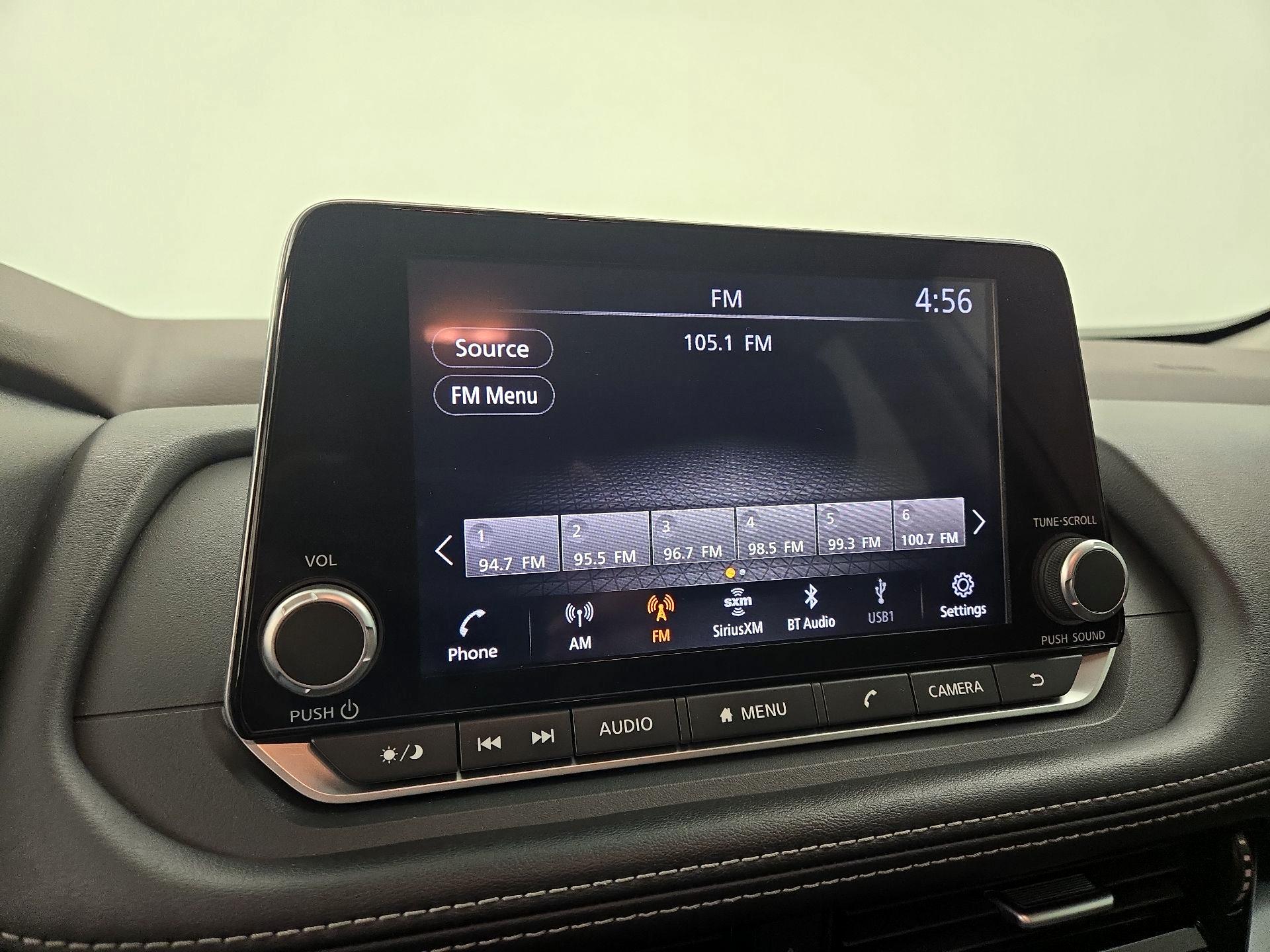 Thumbnail: 2022 Nissan Rogue - 15