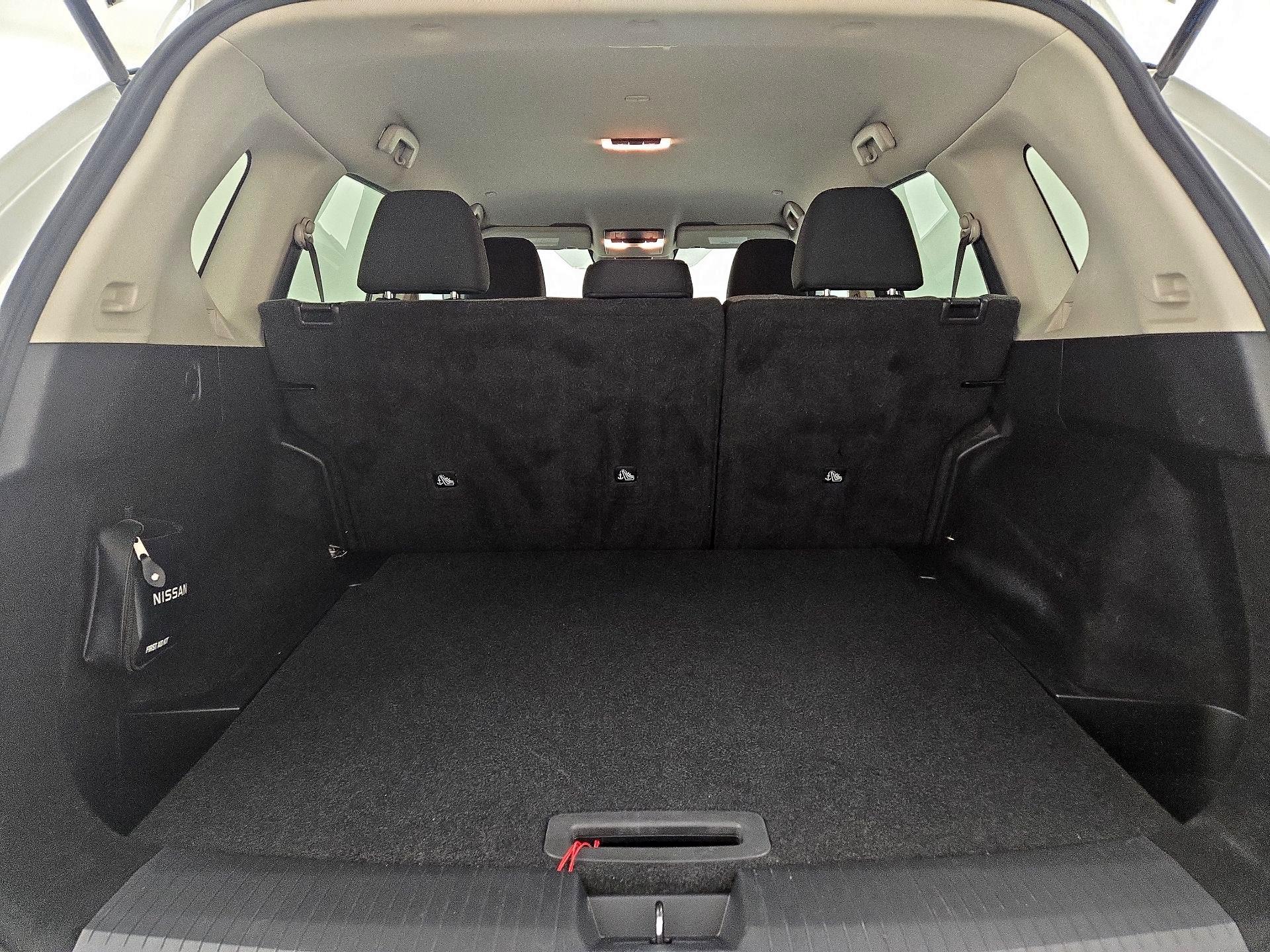 Thumbnail: 2022 Nissan Rogue - 20