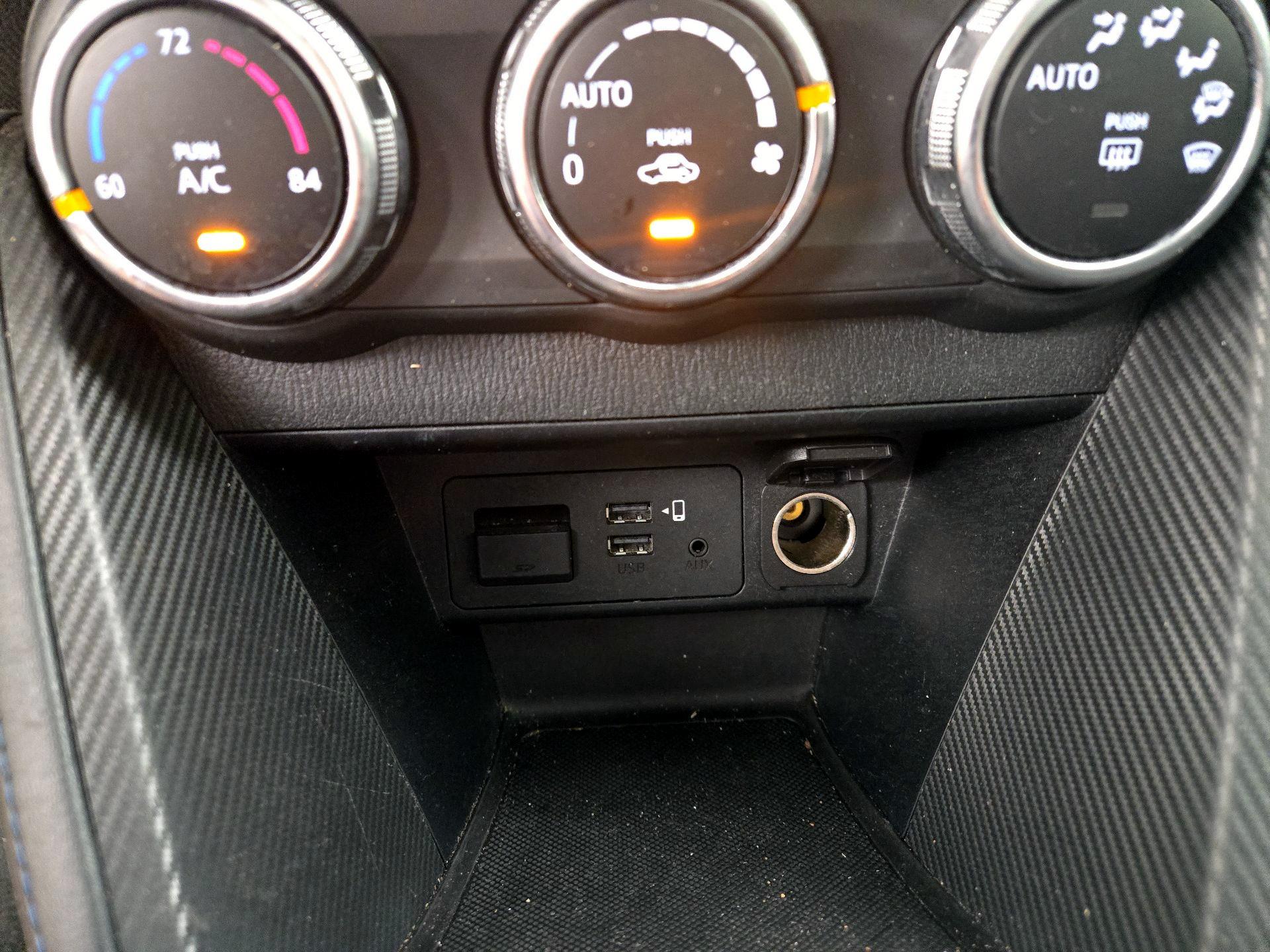 Thumbnail: 2020 Toyota Yaris - 18