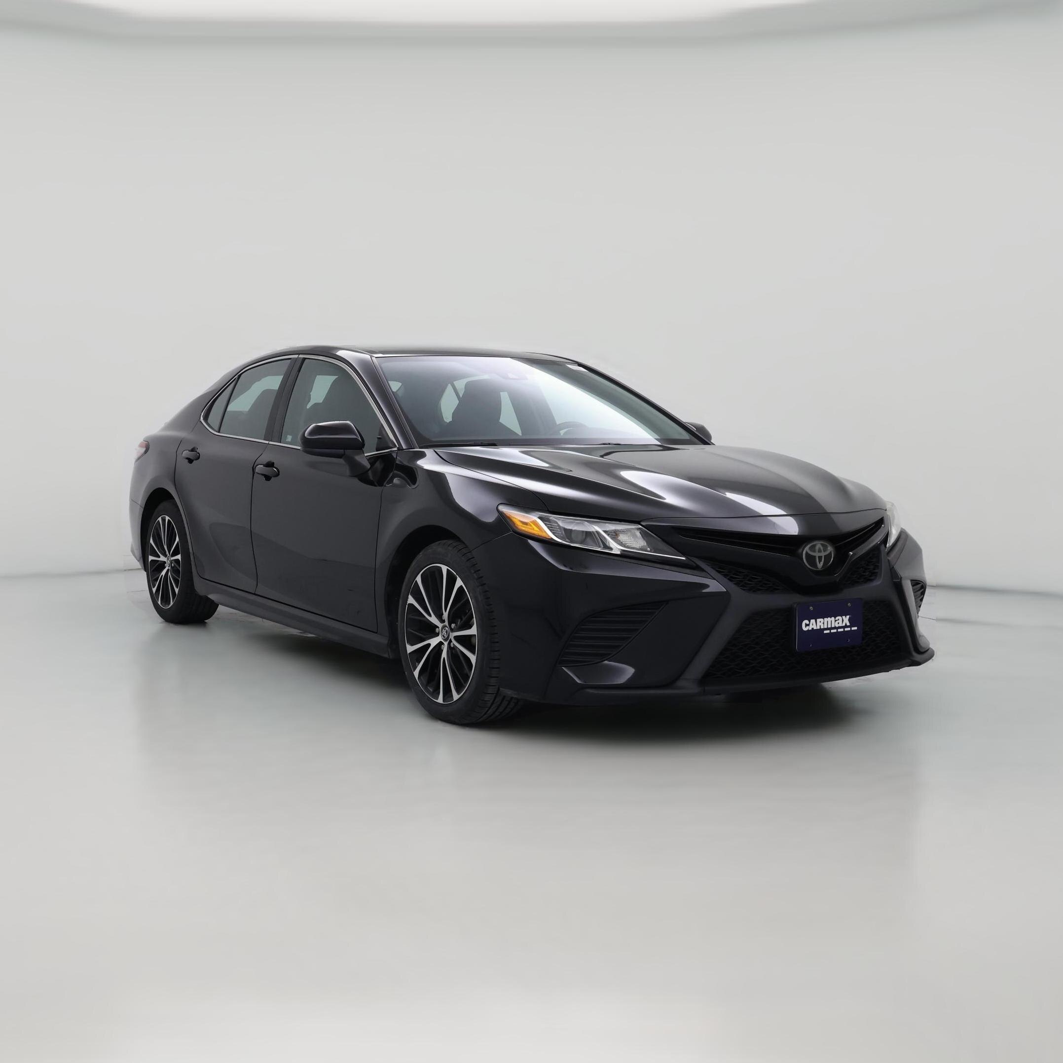 Thumbnail: 2019 Toyota Camry - 1