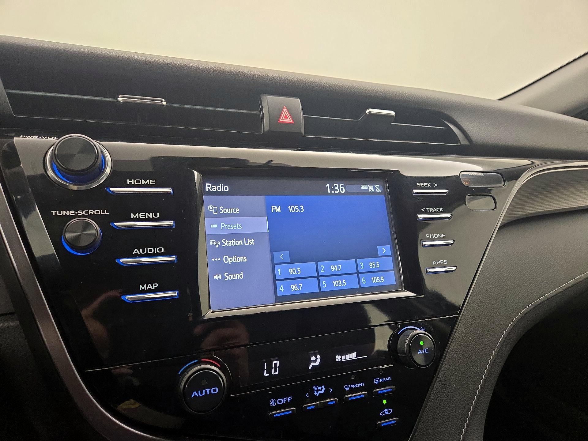 Thumbnail: 2019 Toyota Camry - 15