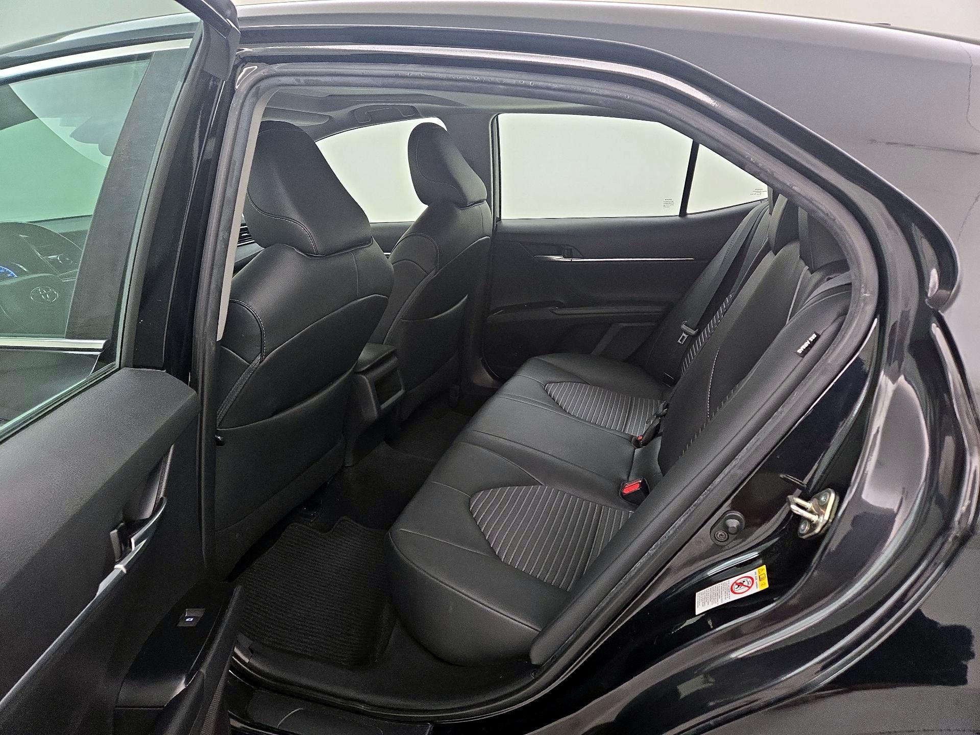 Thumbnail: 2019 Toyota Camry - 20