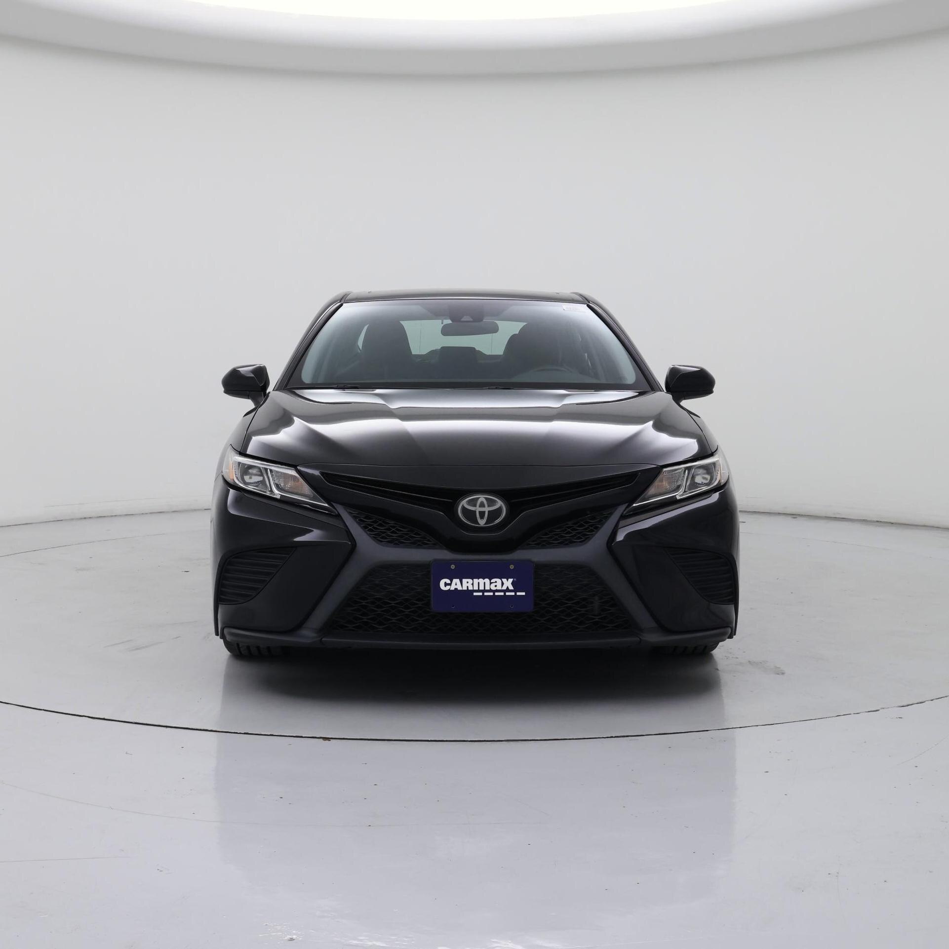 Thumbnail: 2019 Toyota Camry - 5