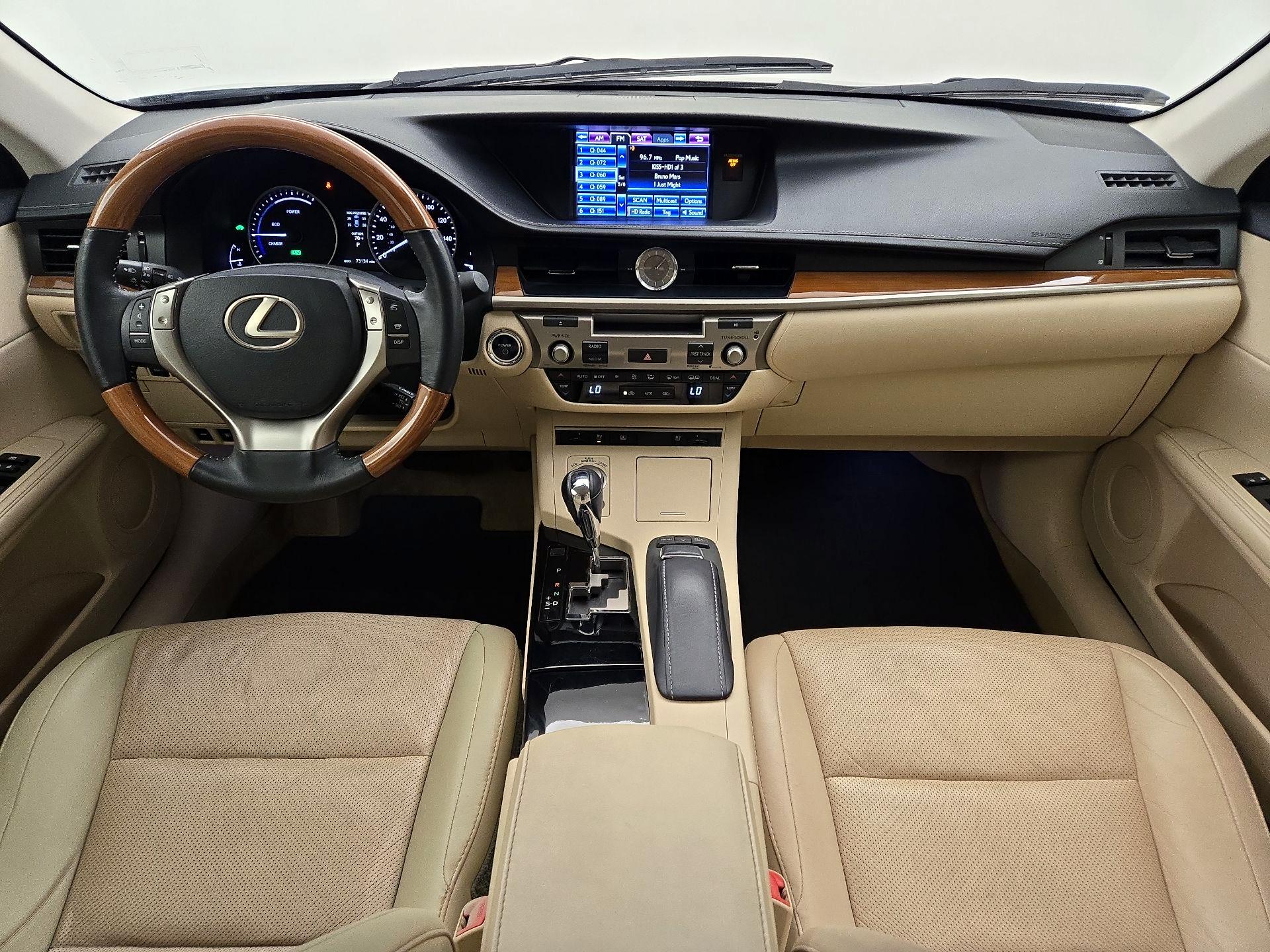 Thumbnail: 2014 Lexus ES - 9