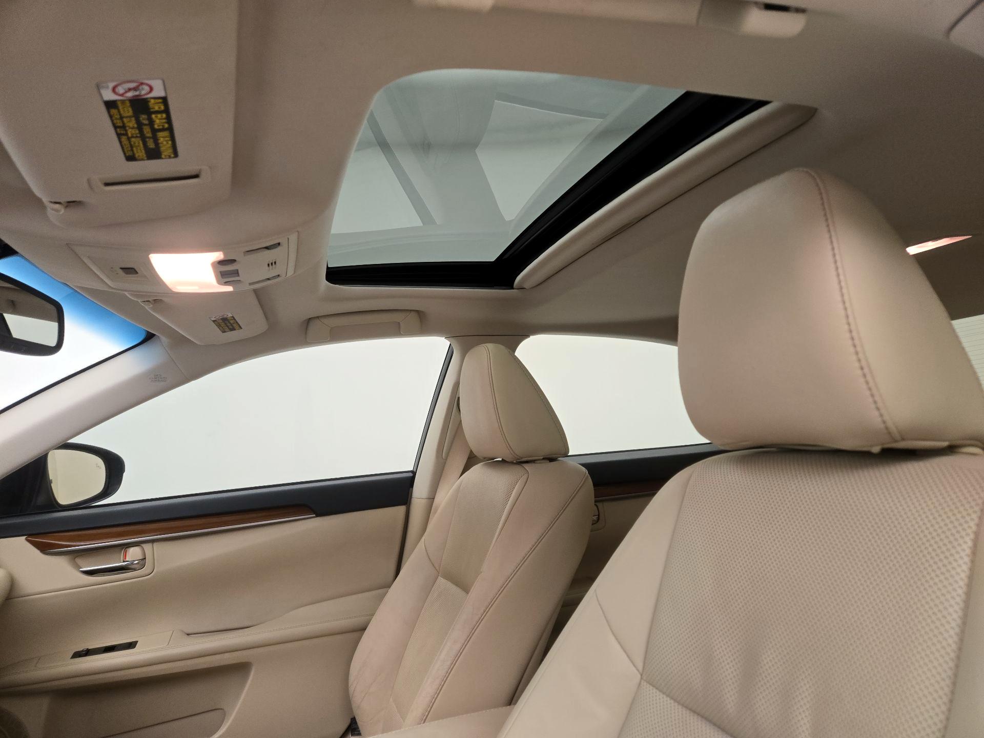 Thumbnail: 2014 Lexus ES - 20