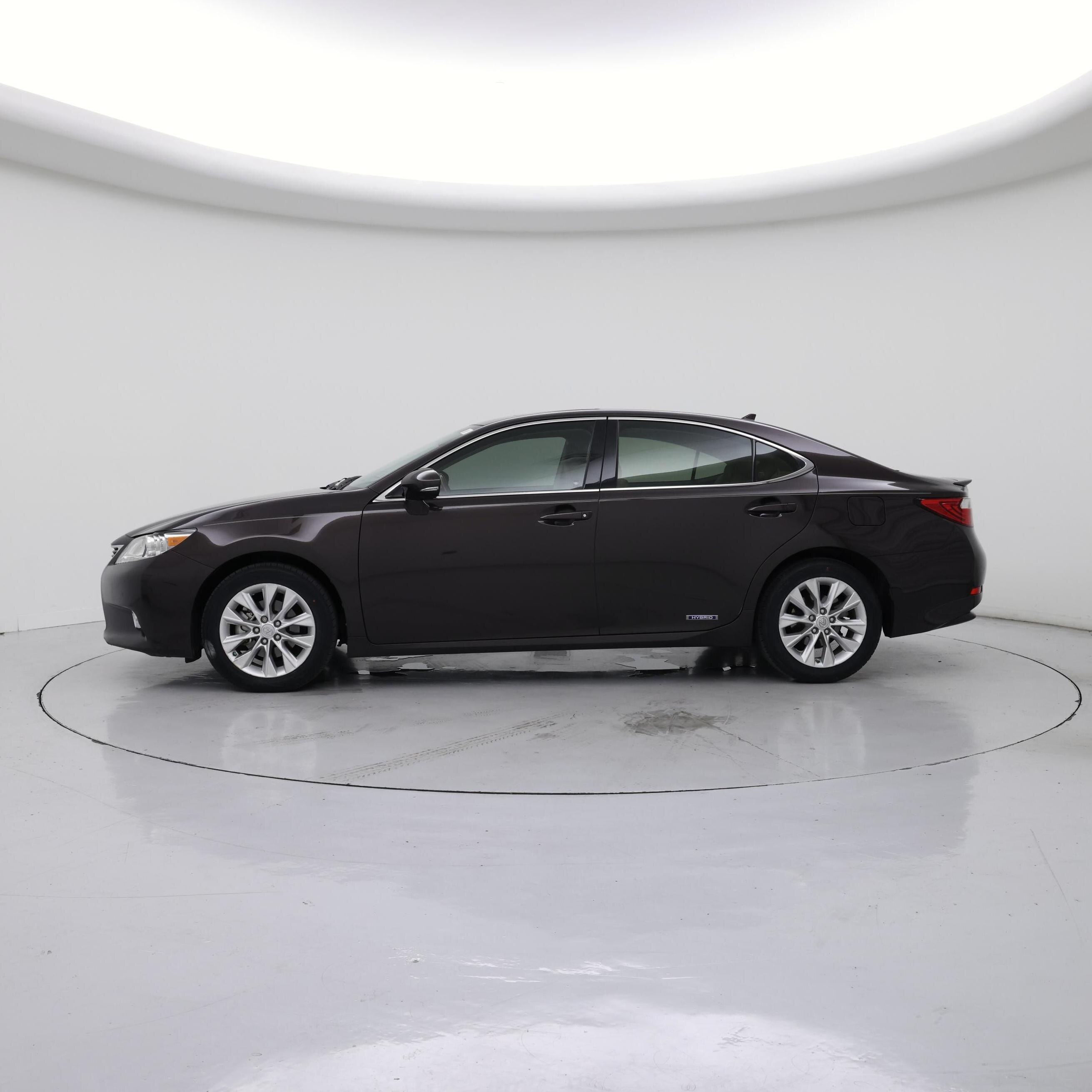 Thumbnail: 2014 Lexus ES - 3