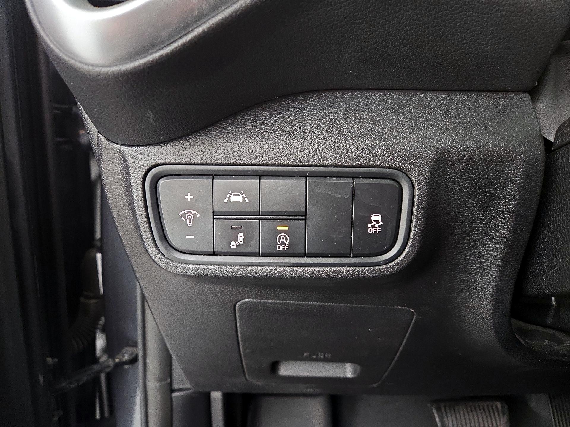 Thumbnail: 2021 Kia Soul - 13