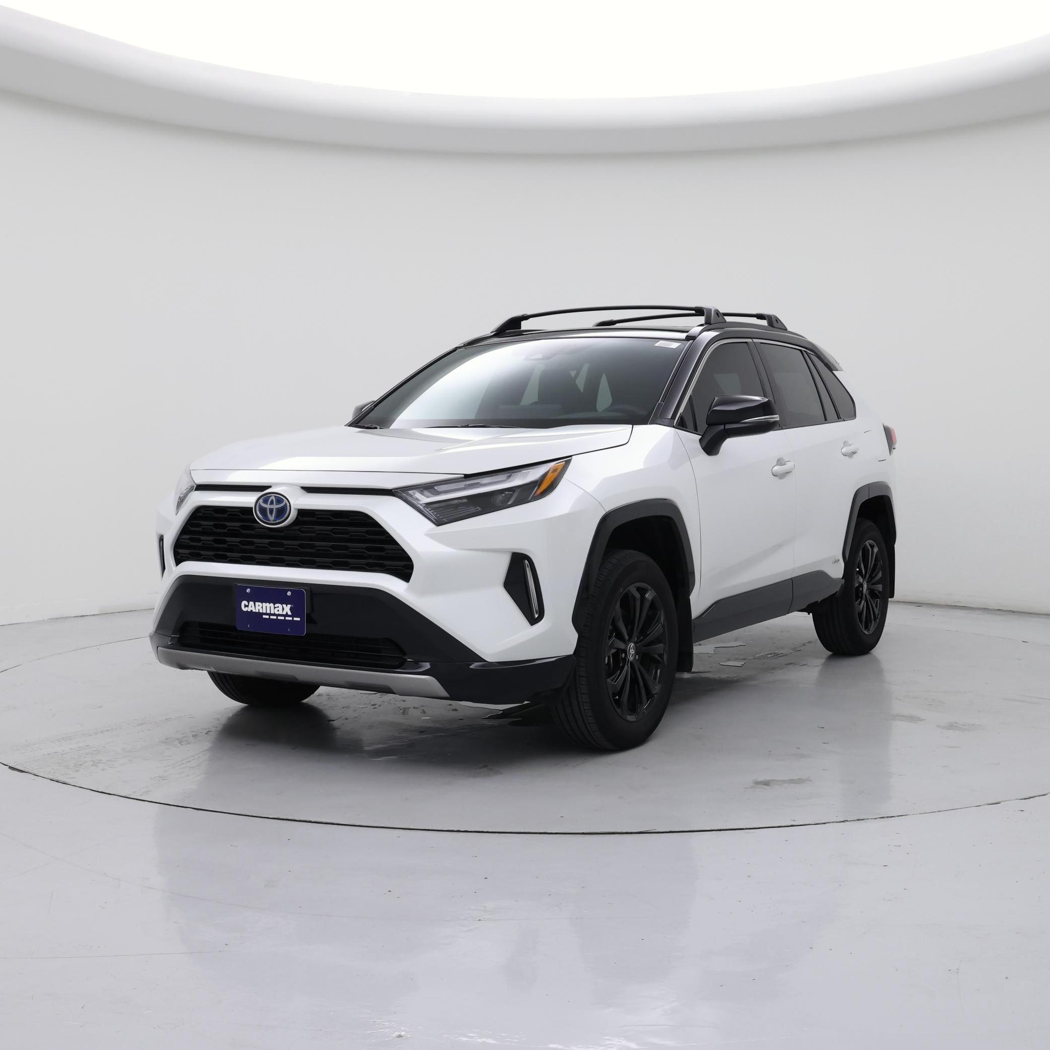 Thumbnail: 2024 Toyota RAV4 - 4