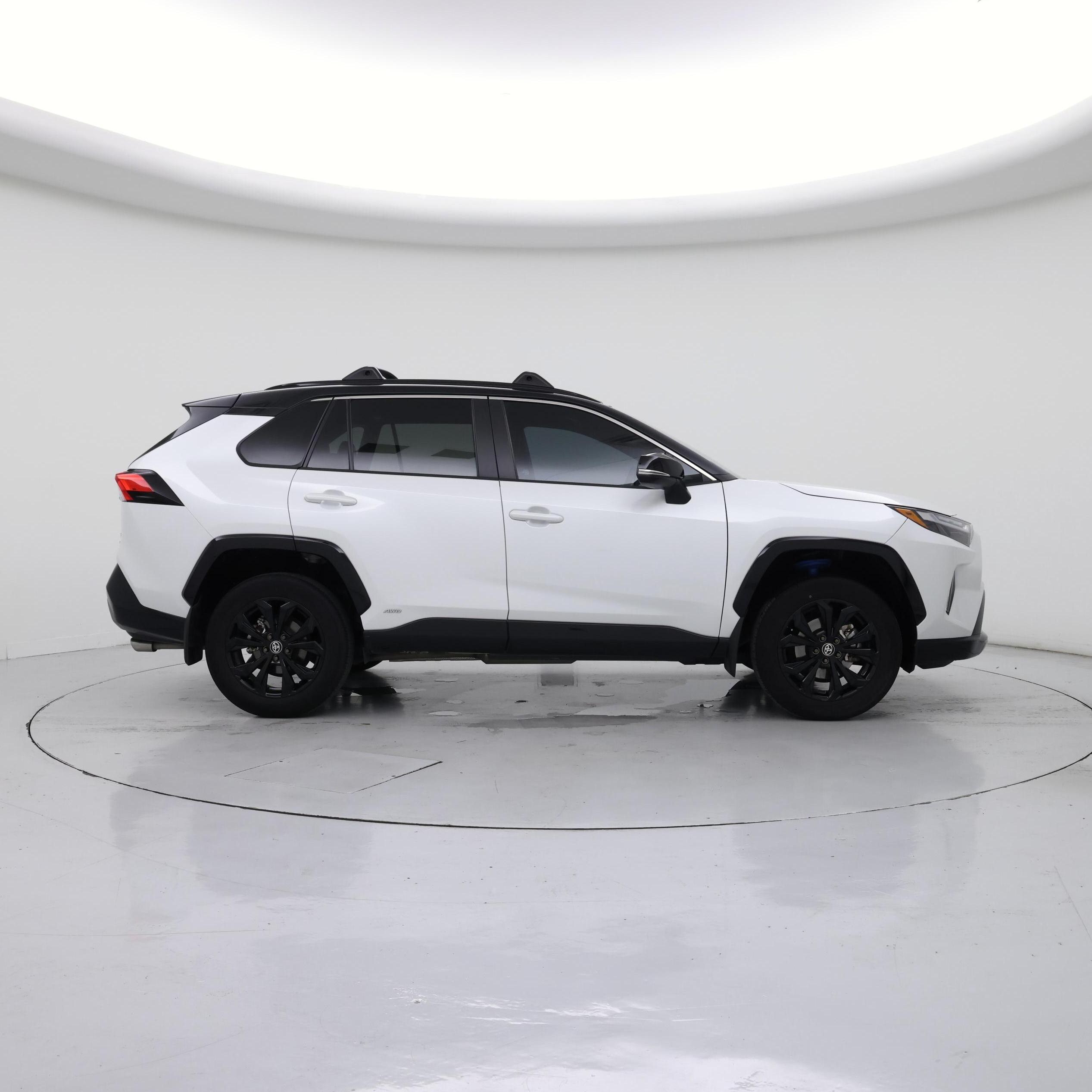 Thumbnail: 2024 Toyota RAV4 - 7