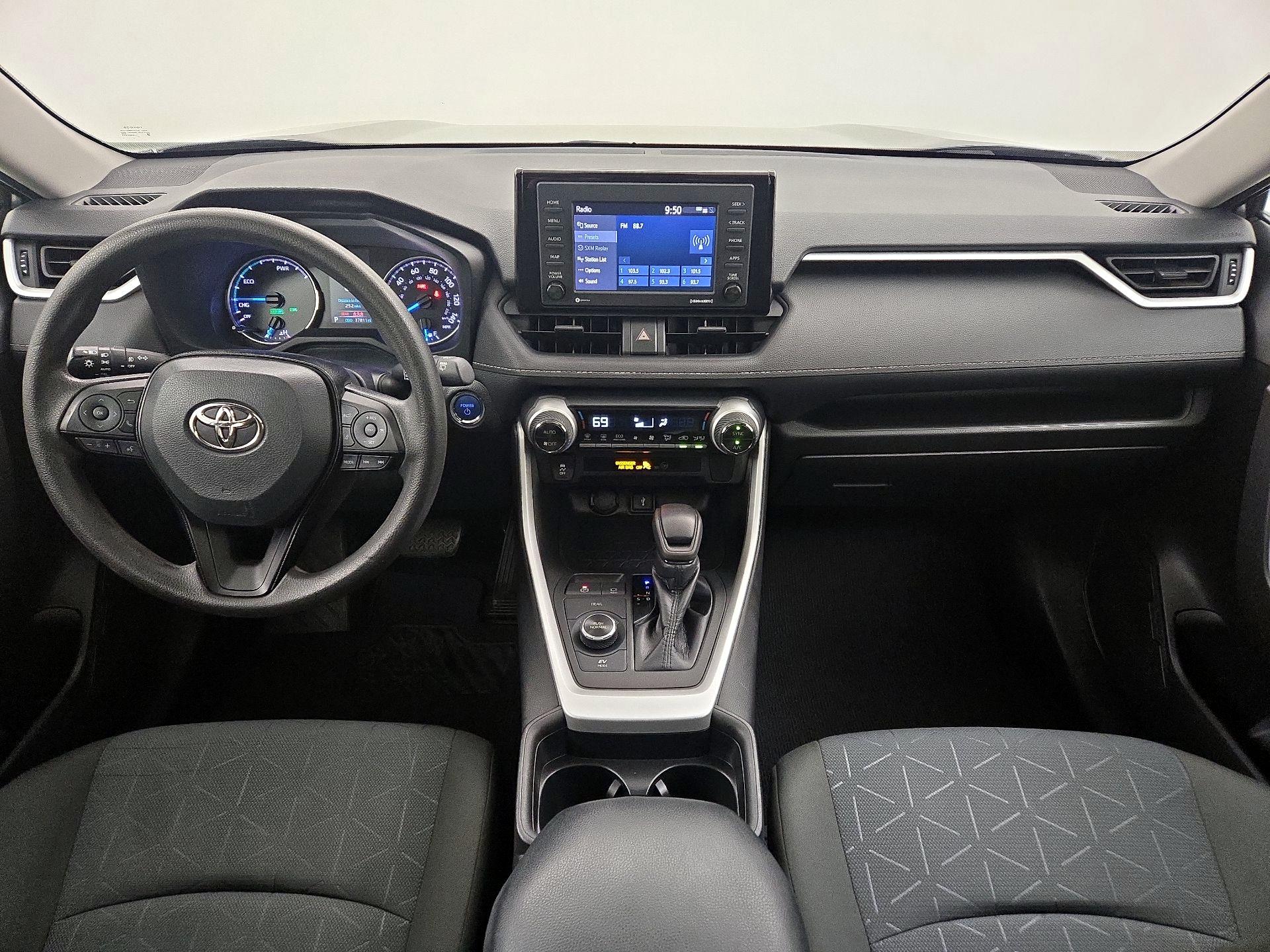 Thumbnail: 2021 Toyota RAV4 - 9