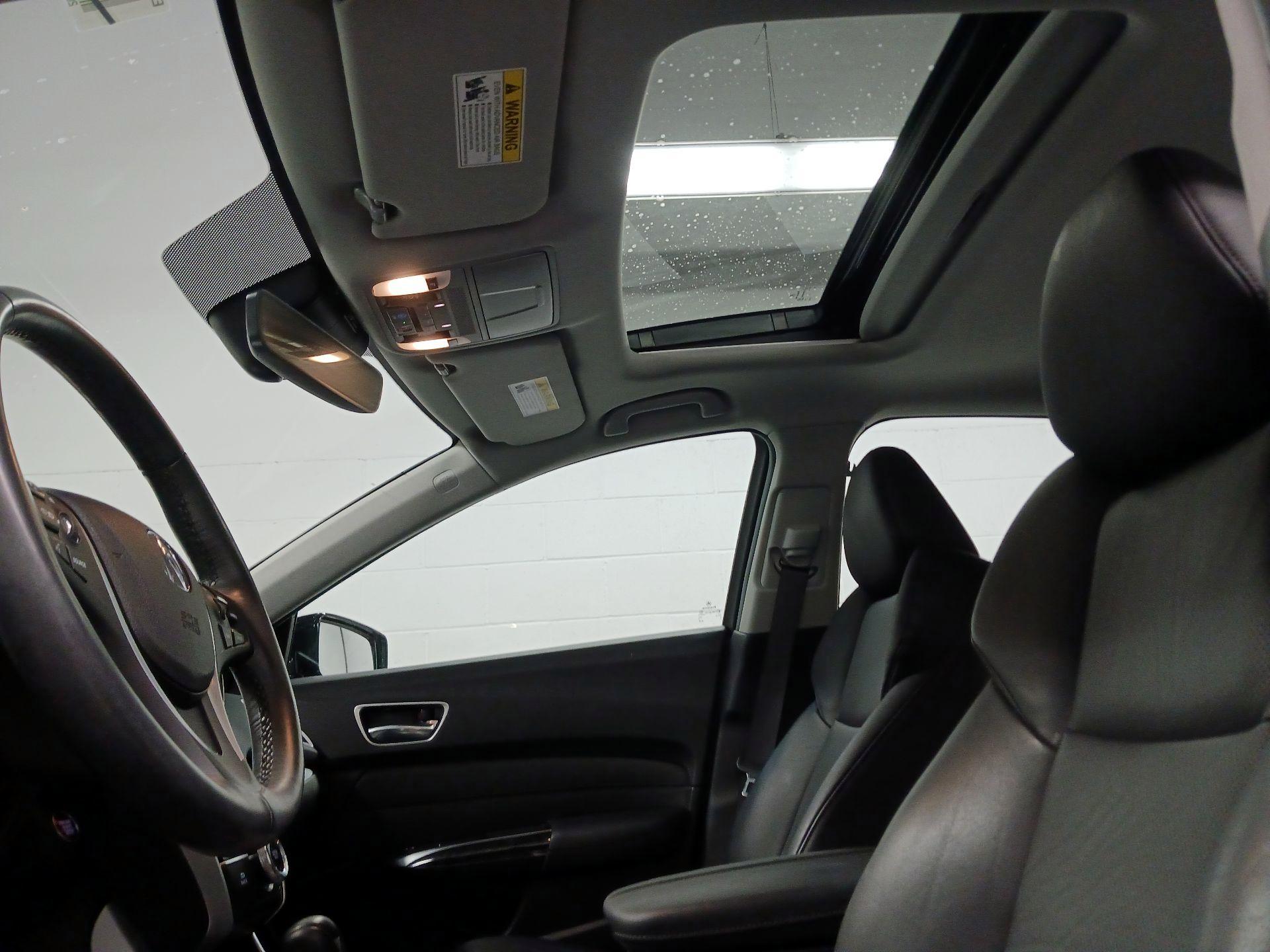 Thumbnail: 2019 Acura TLX - 20