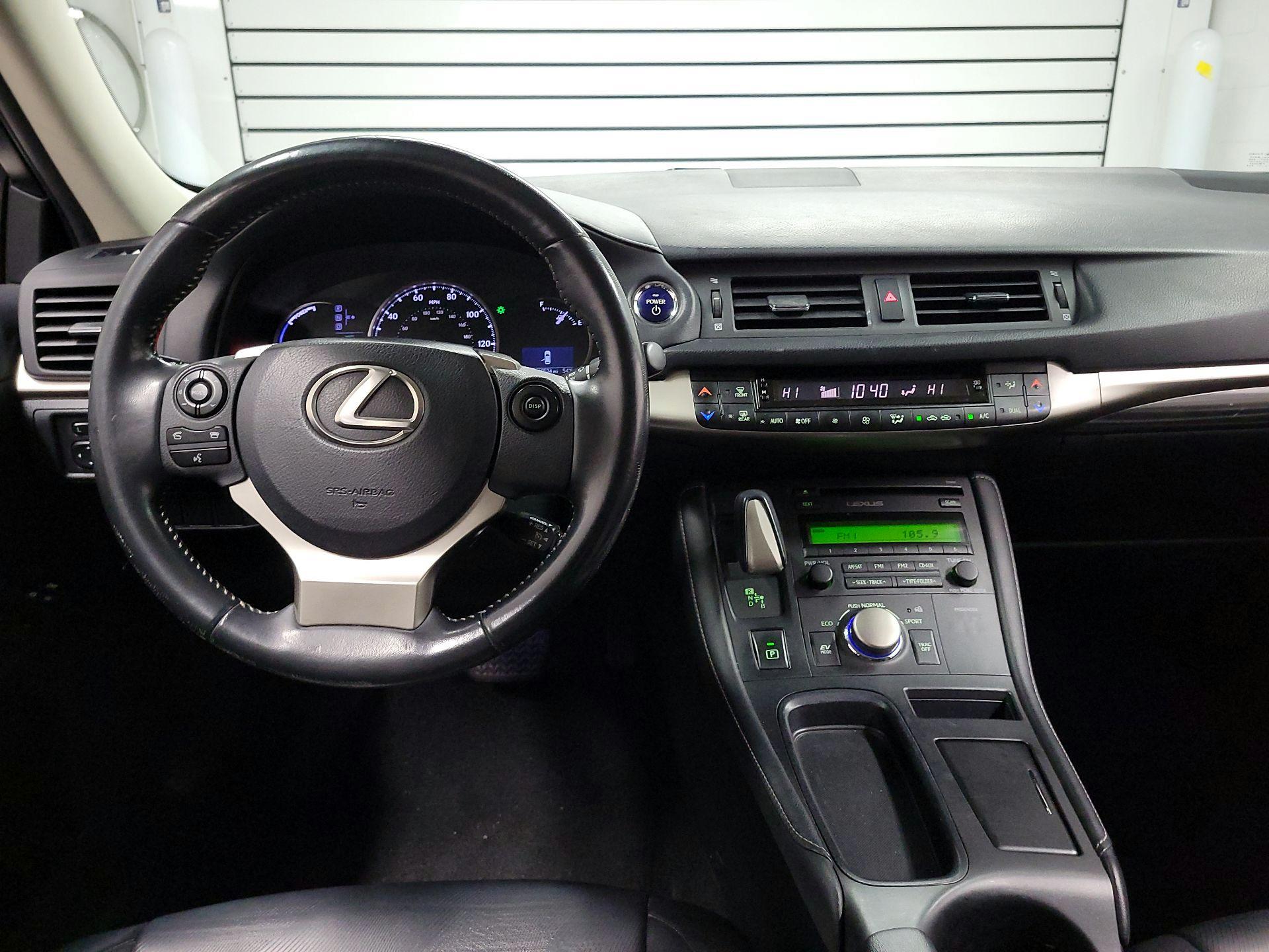 Thumbnail: 2014 Lexus CT - 9