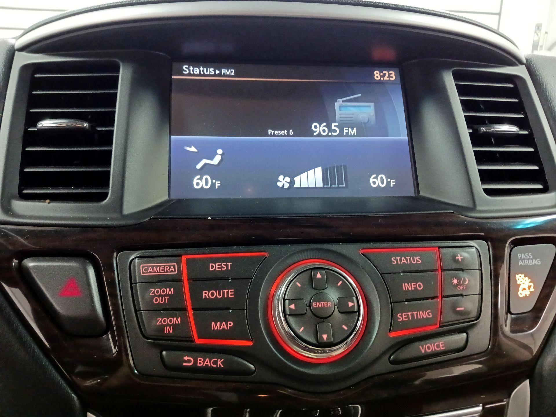 Thumbnail: 2015 Nissan Pathfinder - 13