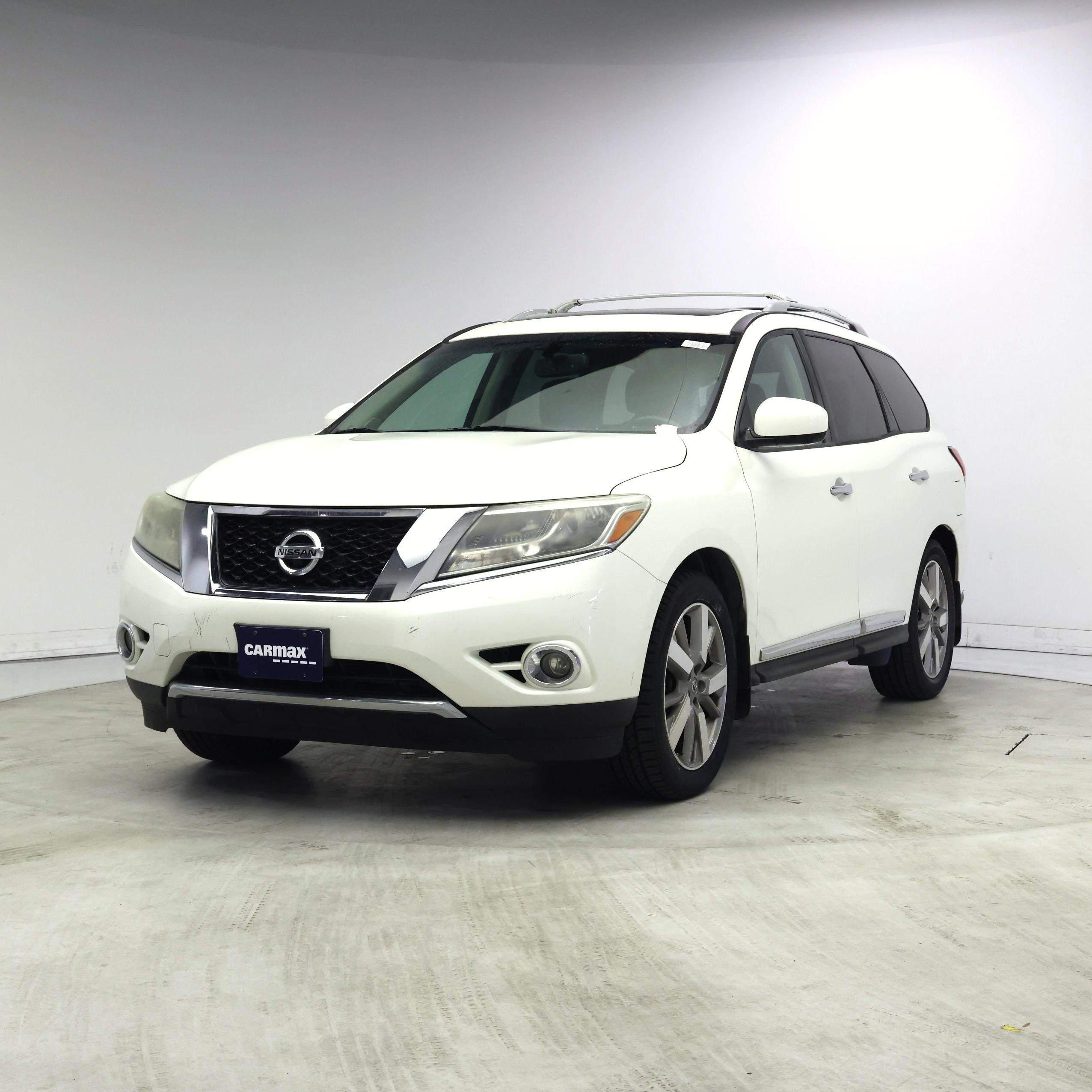 Thumbnail: 2015 Nissan Pathfinder - 4