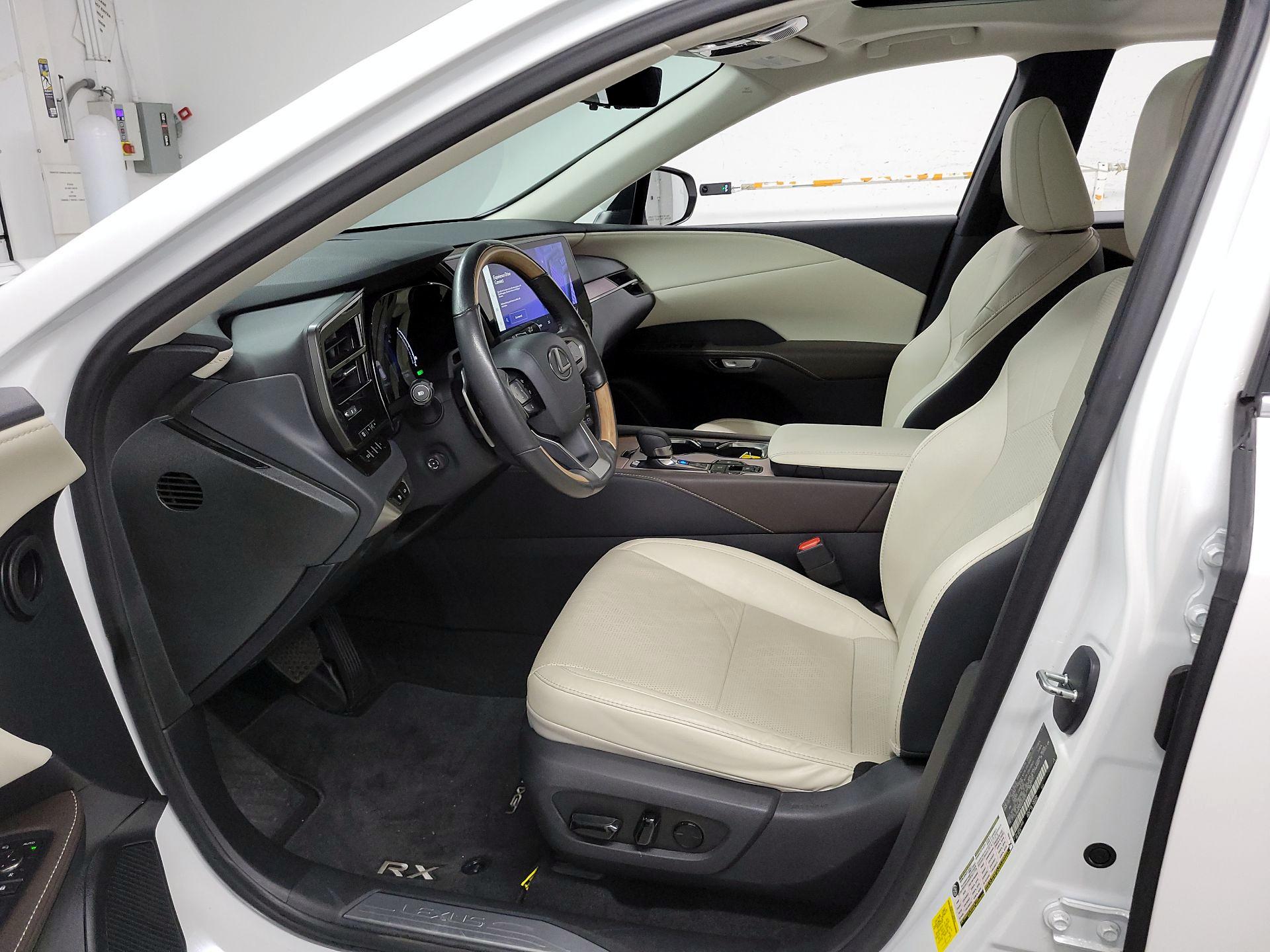 Thumbnail: 2024 Lexus RX - 11