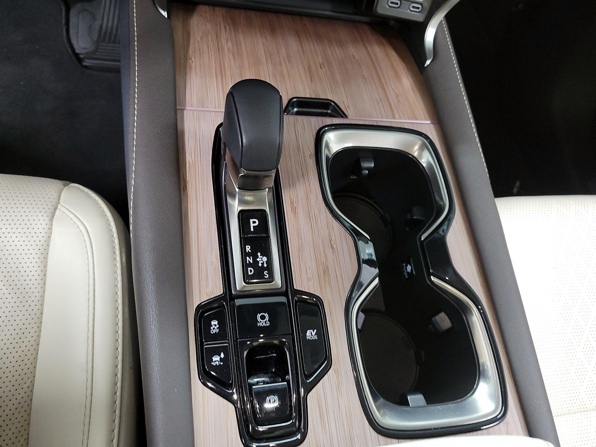 Thumbnail: 2024 Lexus RX - 17