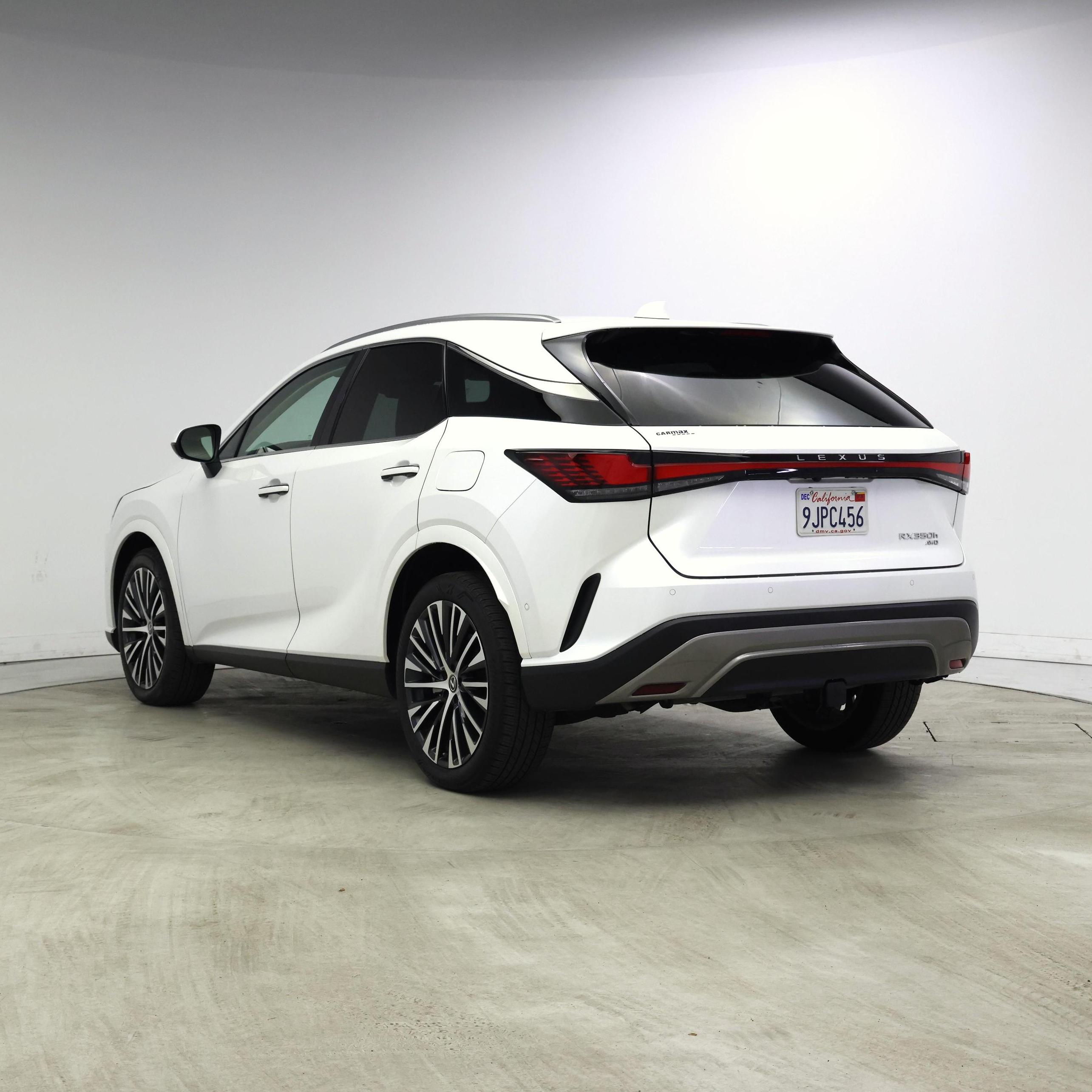 Thumbnail: 2024 Lexus RX - 2