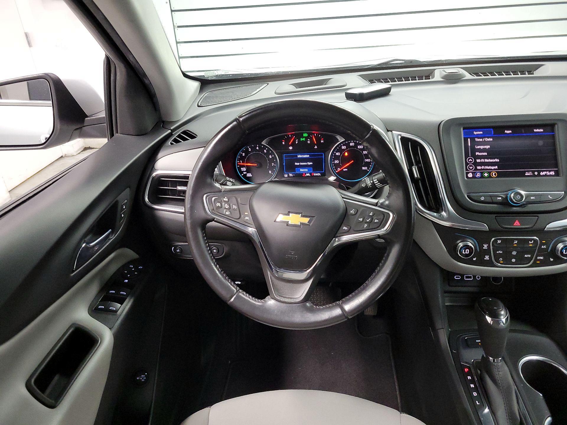 Thumbnail: 2021 Chevrolet Equinox - 10