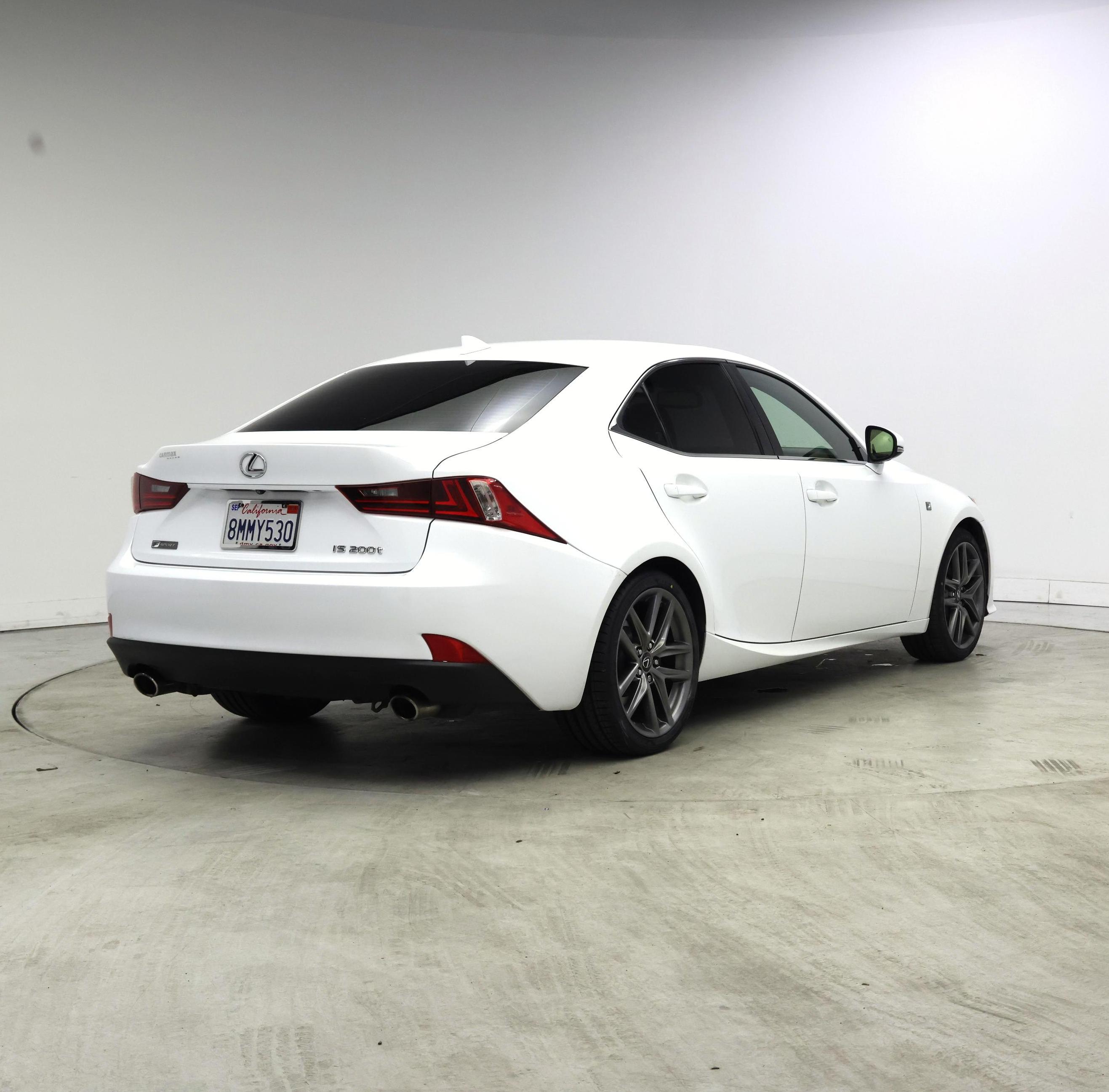 Thumbnail: 2016 Lexus IS - 8