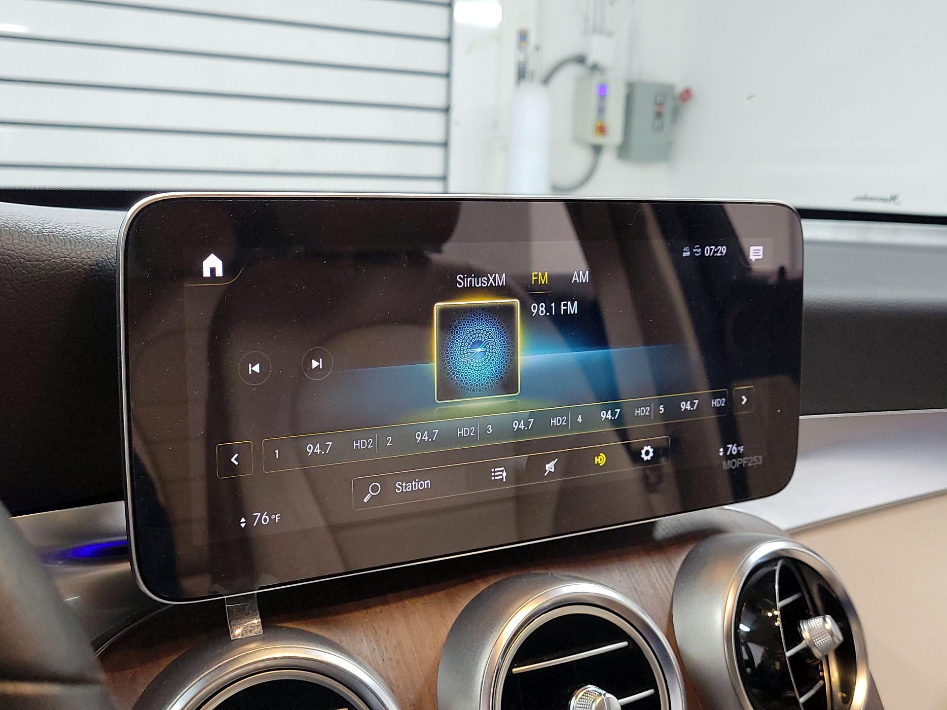 Thumbnail: 2020 Mercedes-Benz GLC - 15