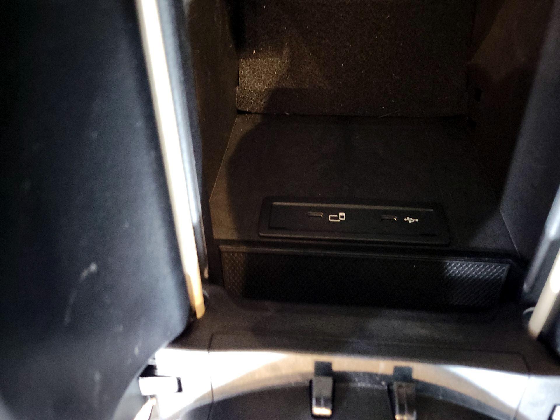 Thumbnail: 2020 Mercedes-Benz GLC - 18