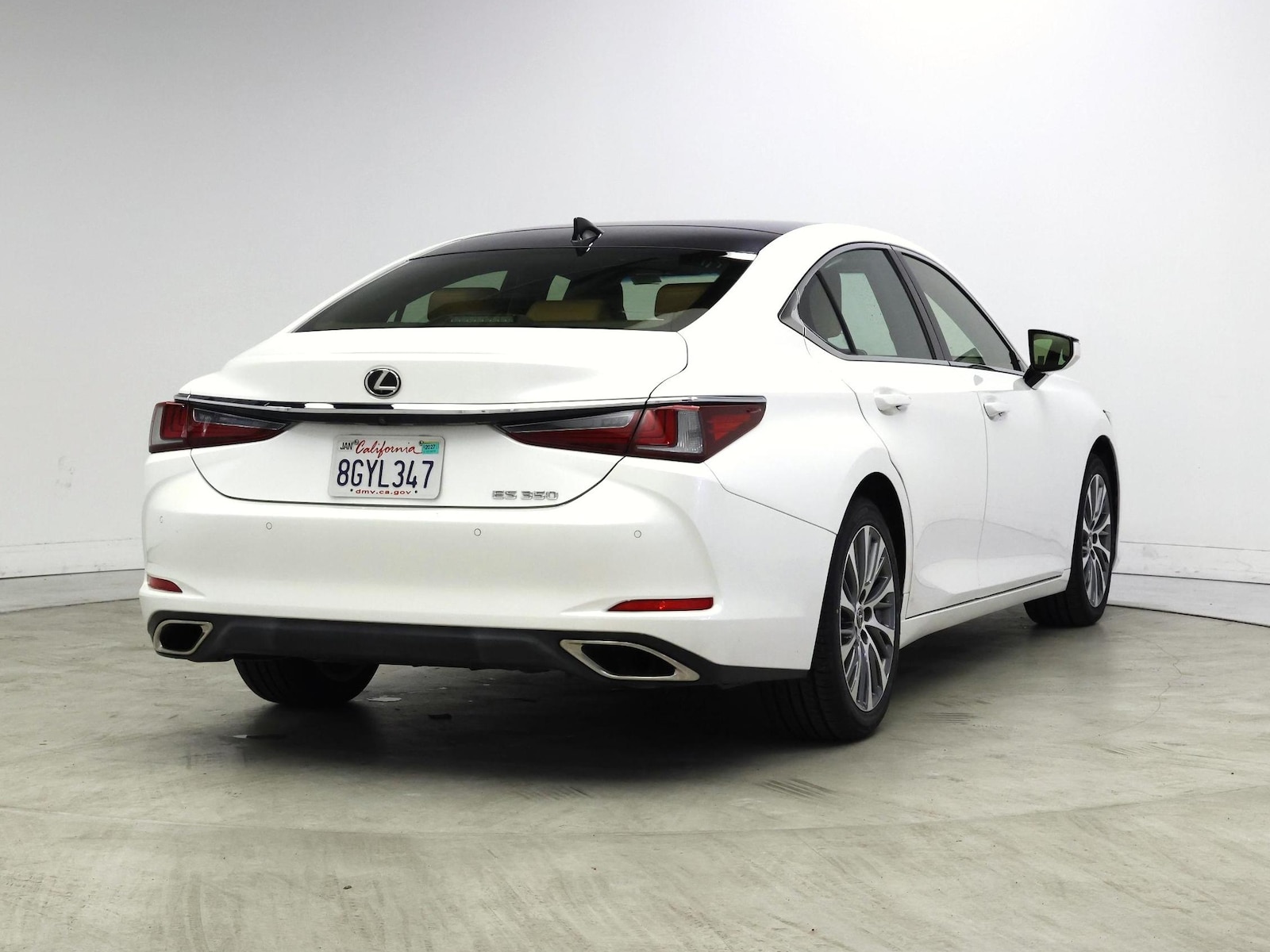 2019 Lexus ES 350 - Photo 9