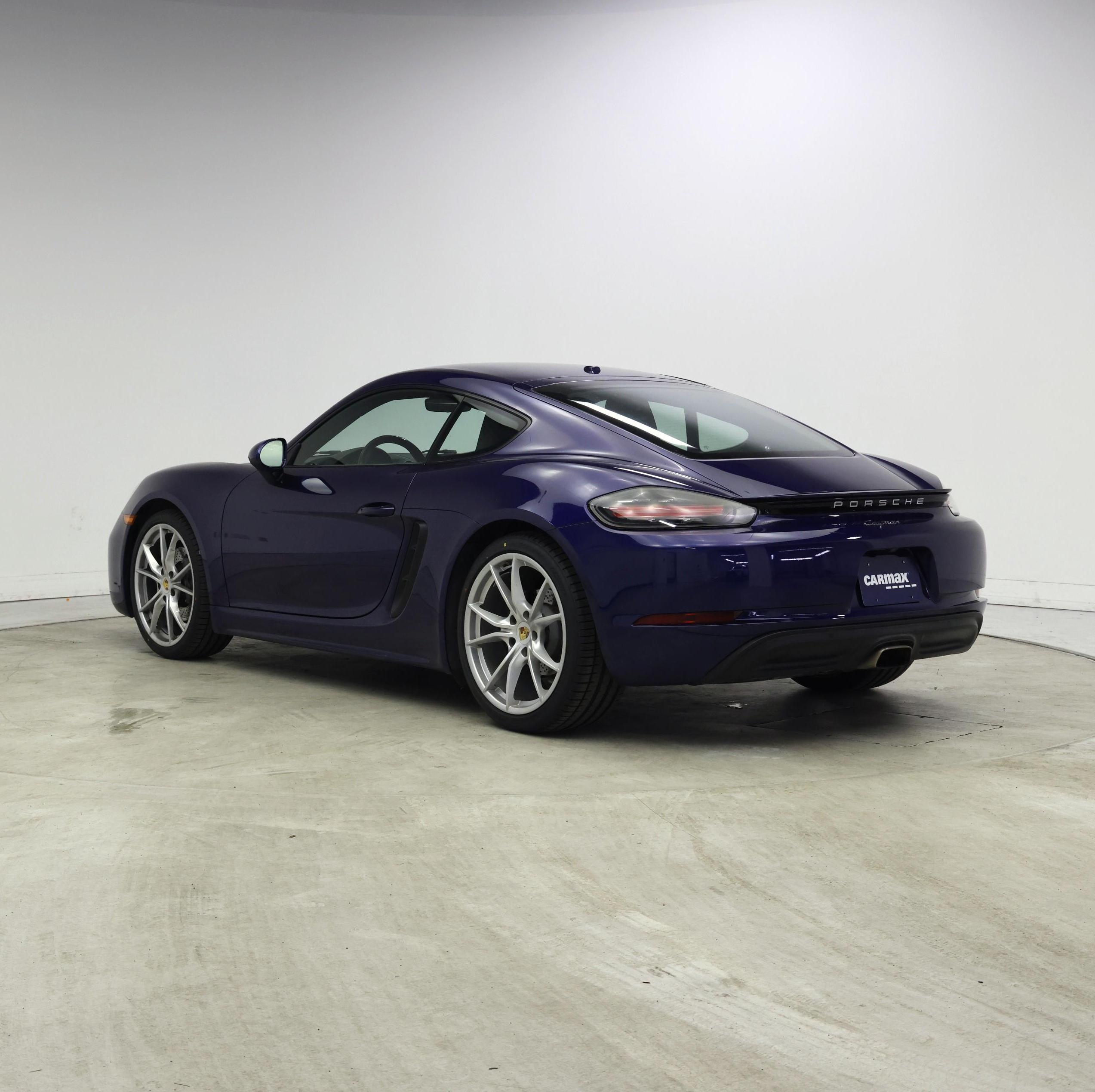 Thumbnail: 2020 Porsche 718 Cayman - 2