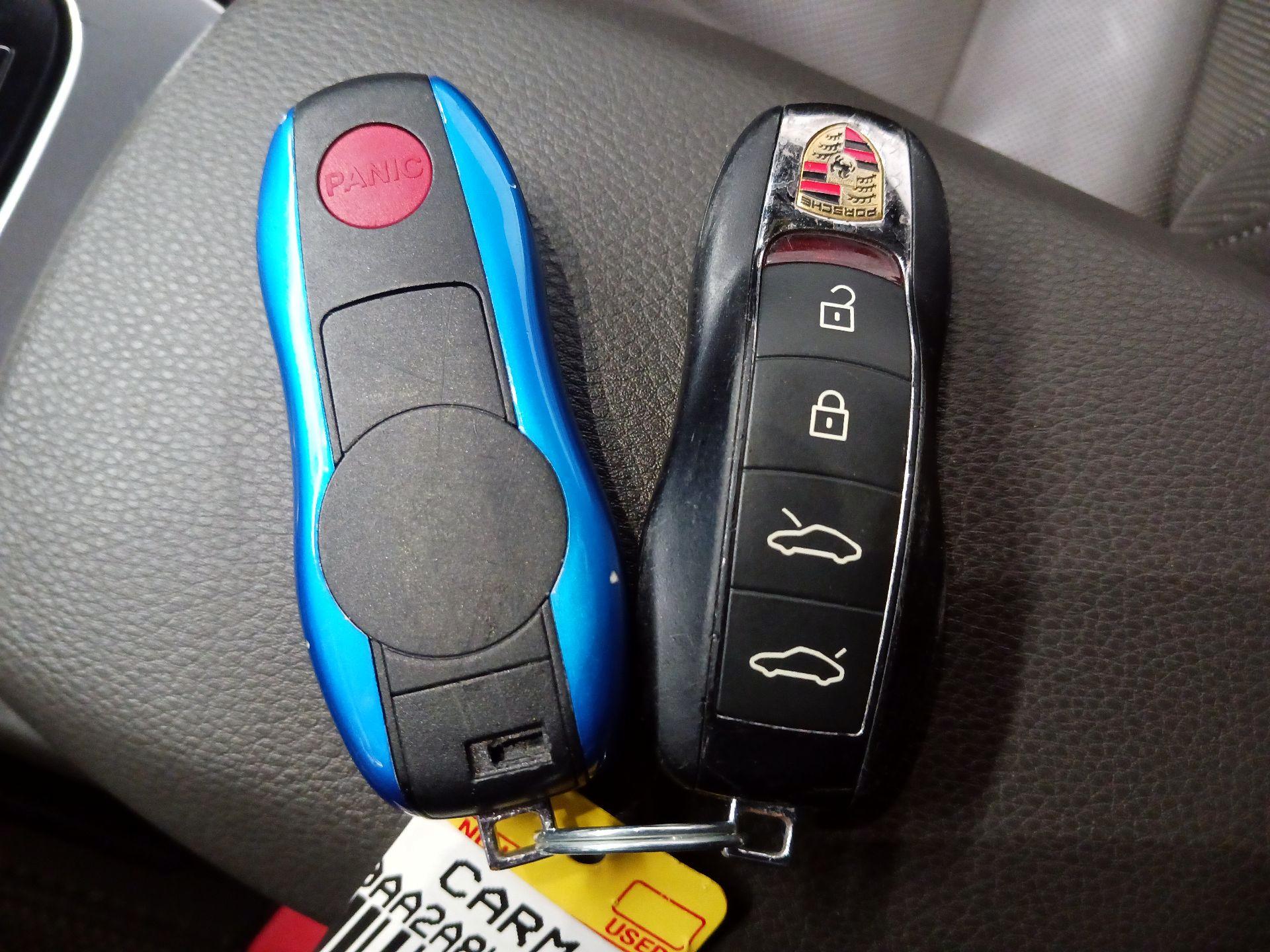 Thumbnail: 2020 Porsche 718 Cayman - 20