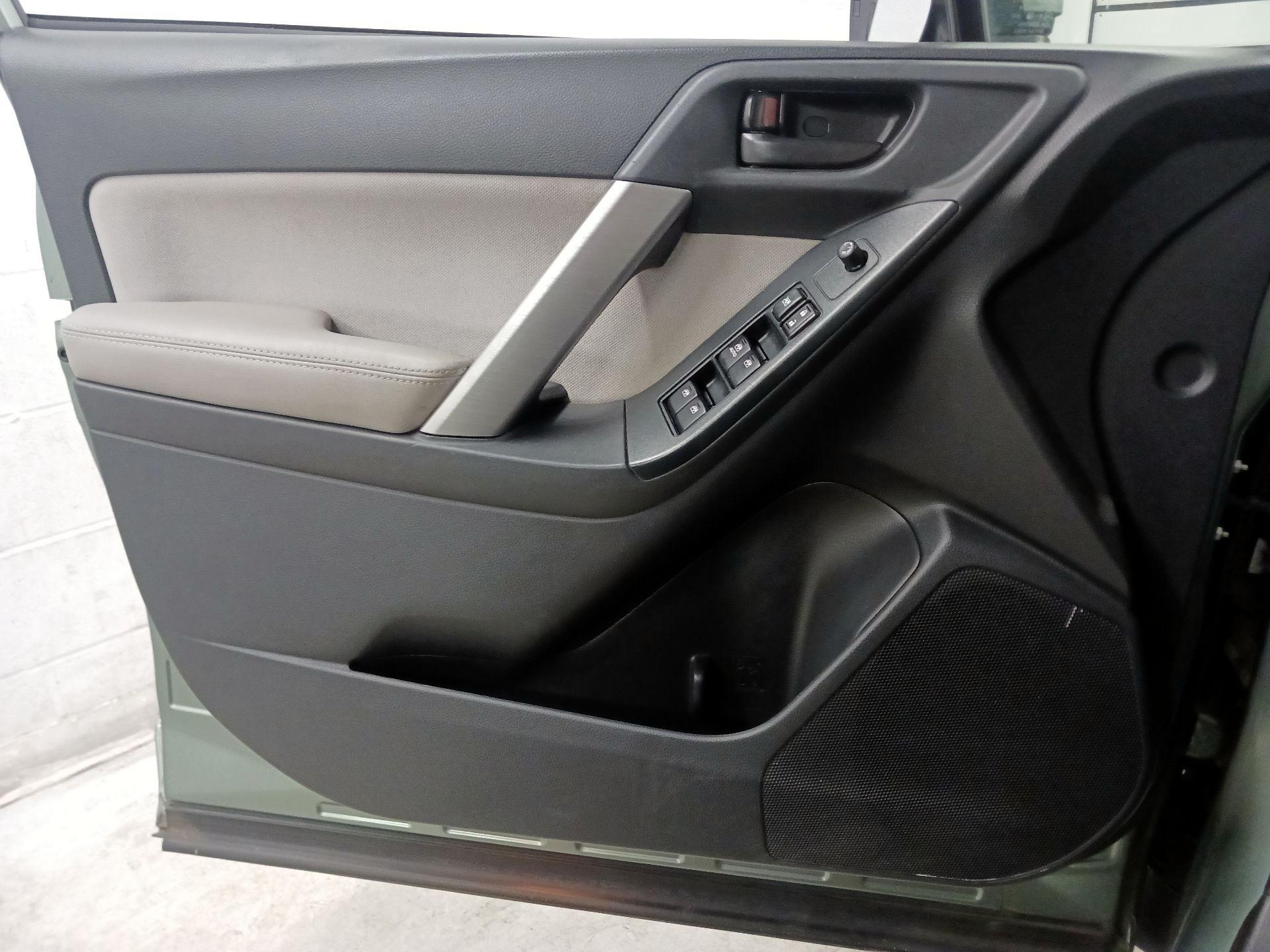 Thumbnail: 2016 Subaru Forester - 12