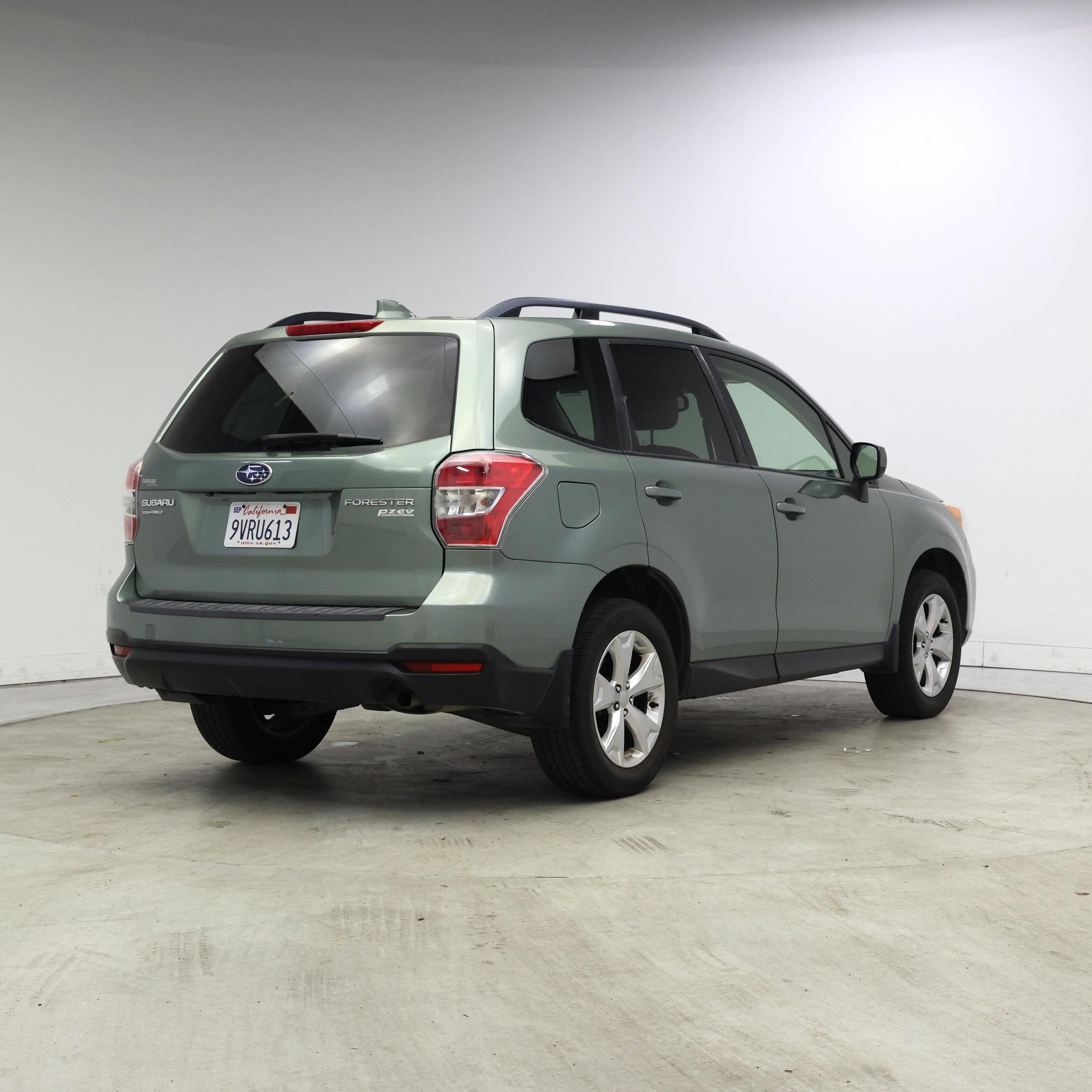 Thumbnail: 2016 Subaru Forester - 8