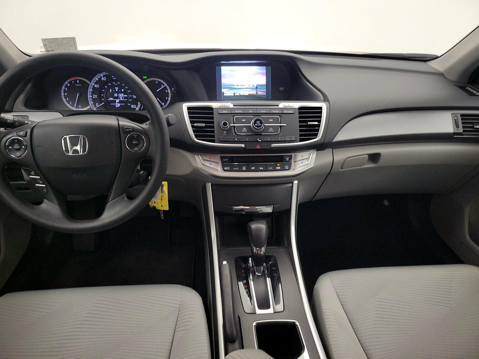 Thumbnail: 2015 Honda Accord - 9