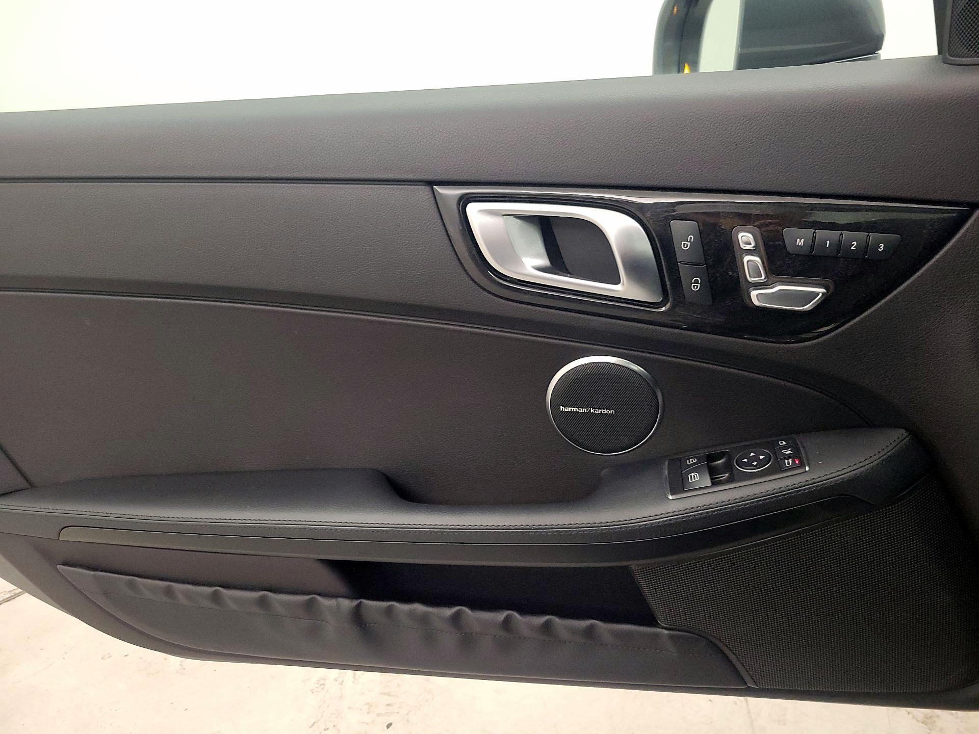 Thumbnail: 2018 Mercedes-Benz SLC - 12