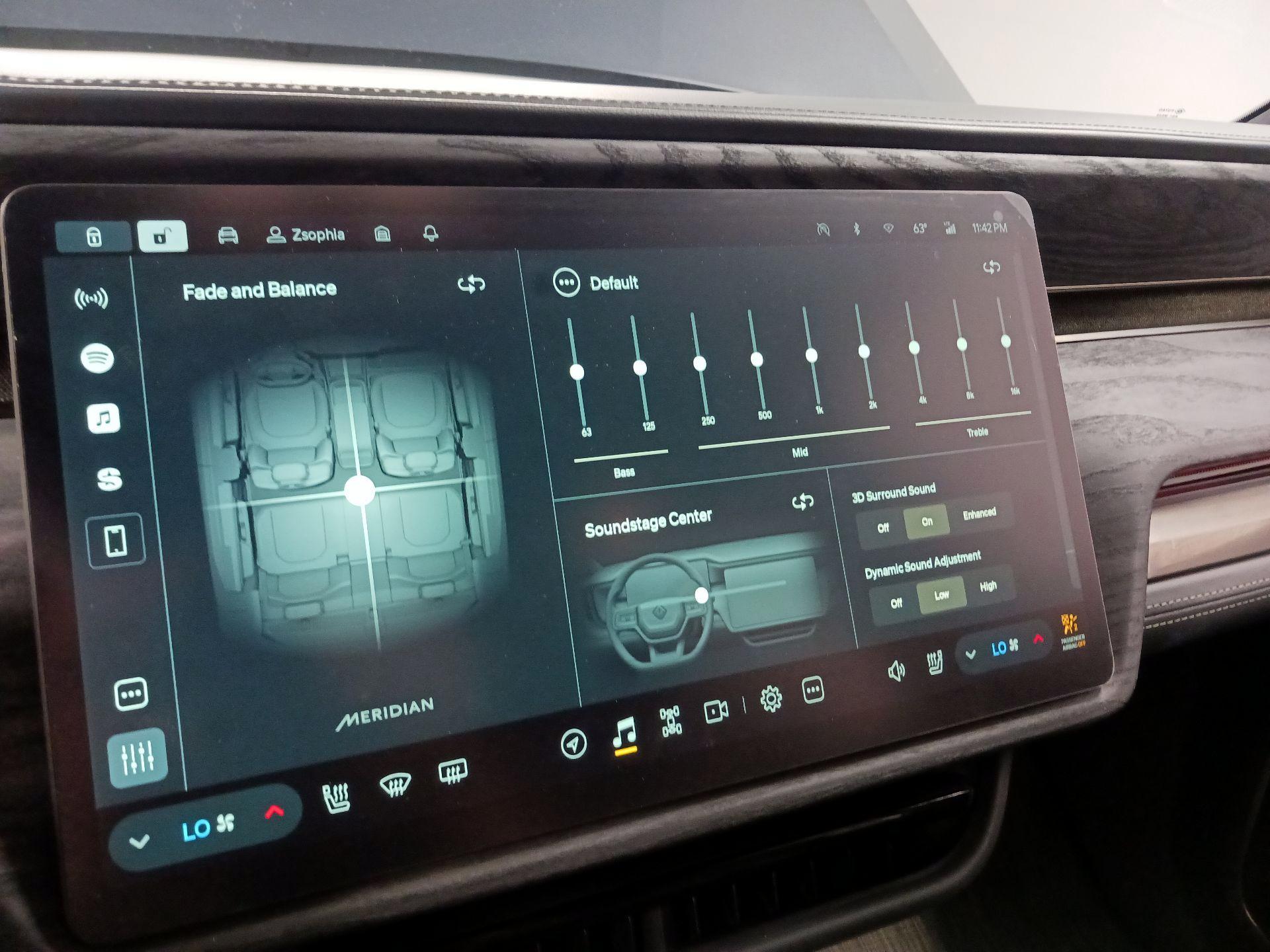 Thumbnail: 2022 Rivian R1T - 13