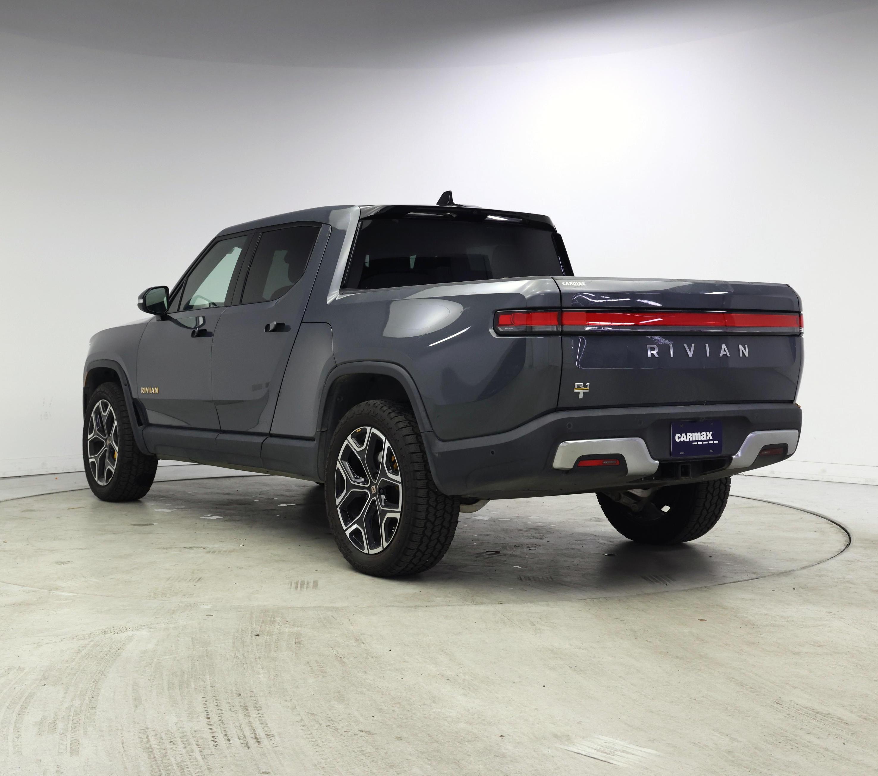 Thumbnail: 2022 Rivian R1T - 2