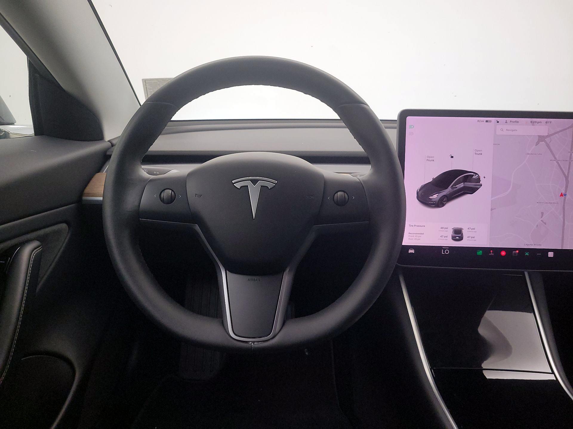 Thumbnail: 2019 Tesla Model 3 - 10