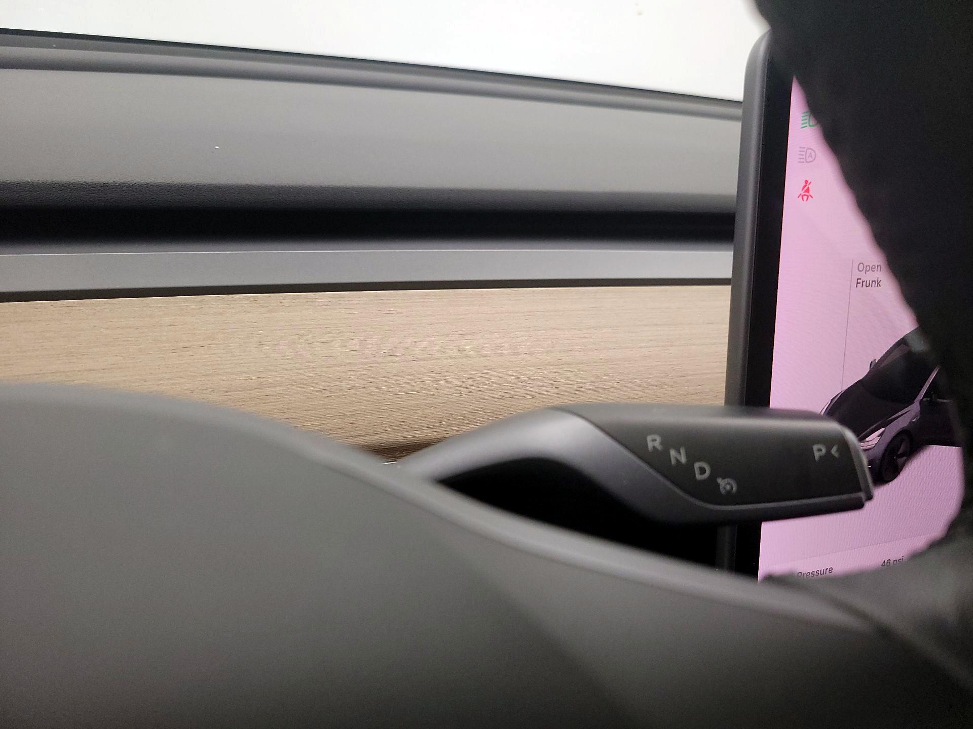 Thumbnail: 2019 Tesla Model 3 - 17