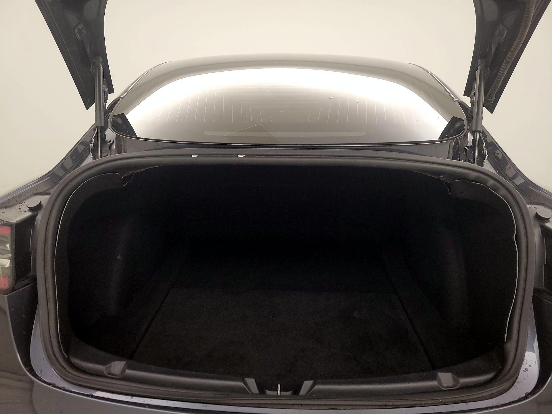 Thumbnail: 2019 Tesla Model 3 - 19