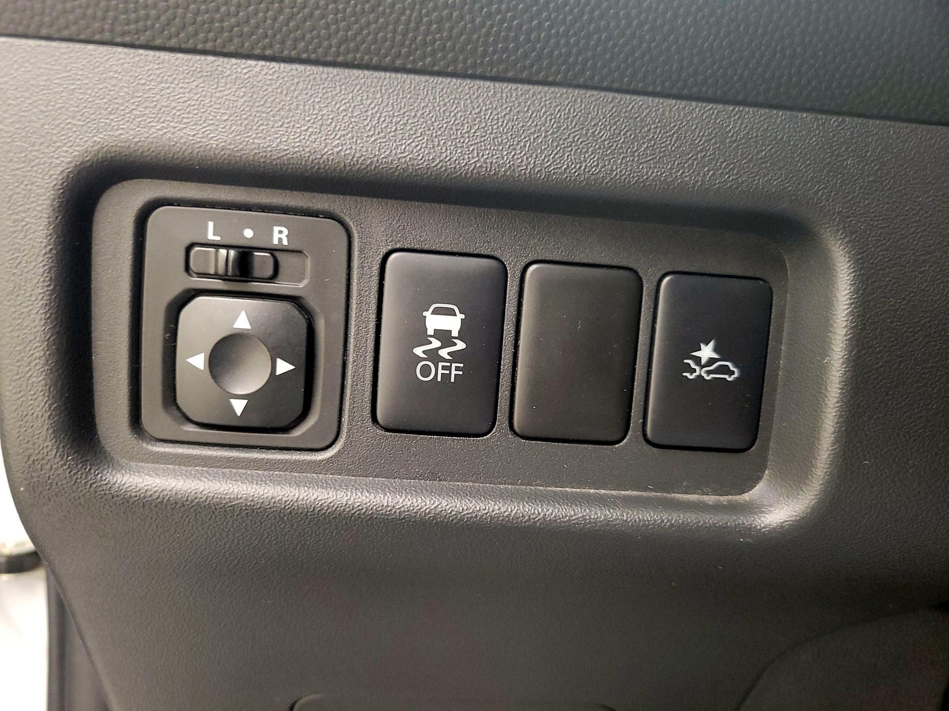 Thumbnail: 2021 Mitsubishi Mirage - 13